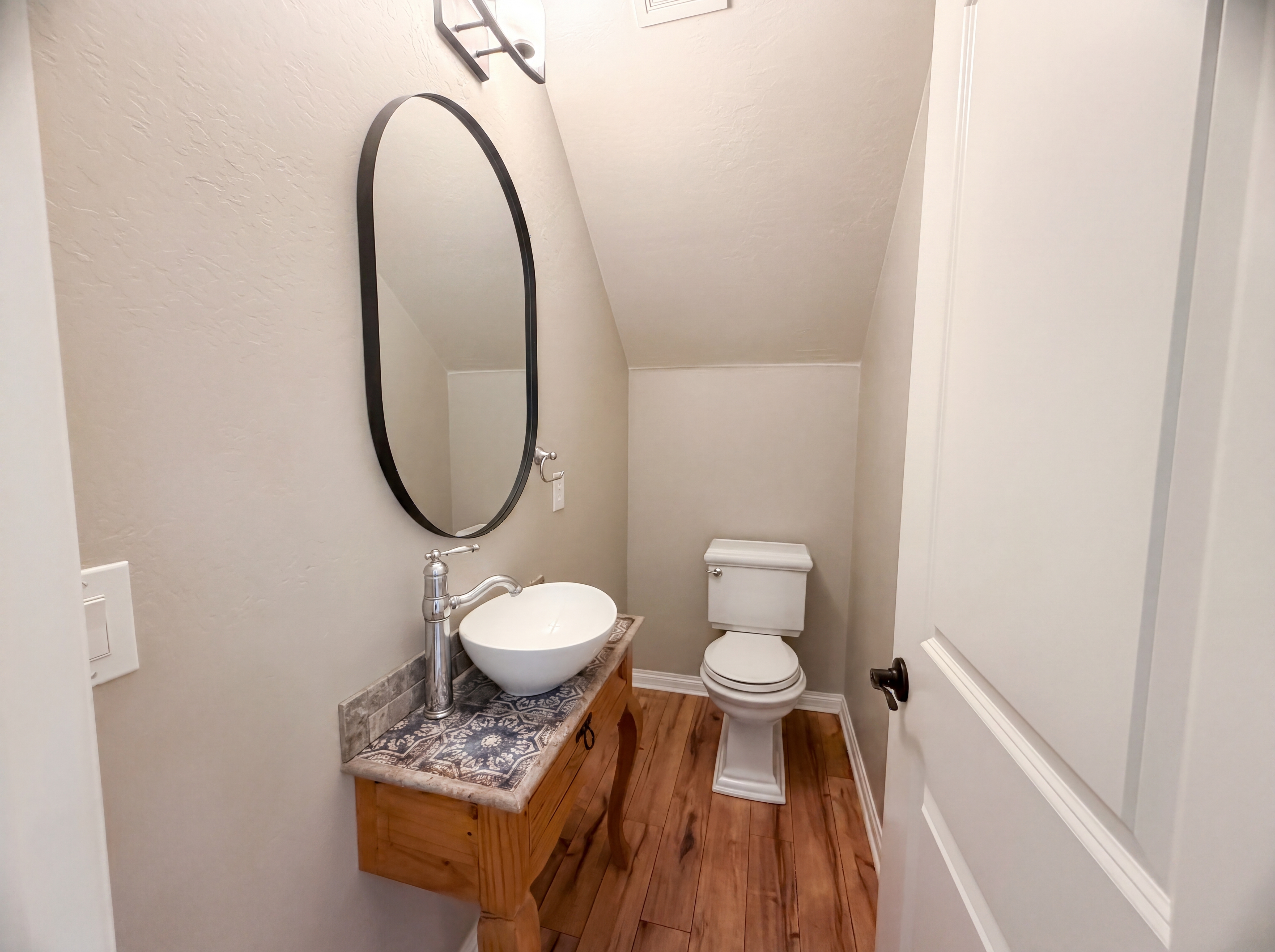 Photo 9 of 18 of 1729 S Desert View Pl, Apache Junction, AZ