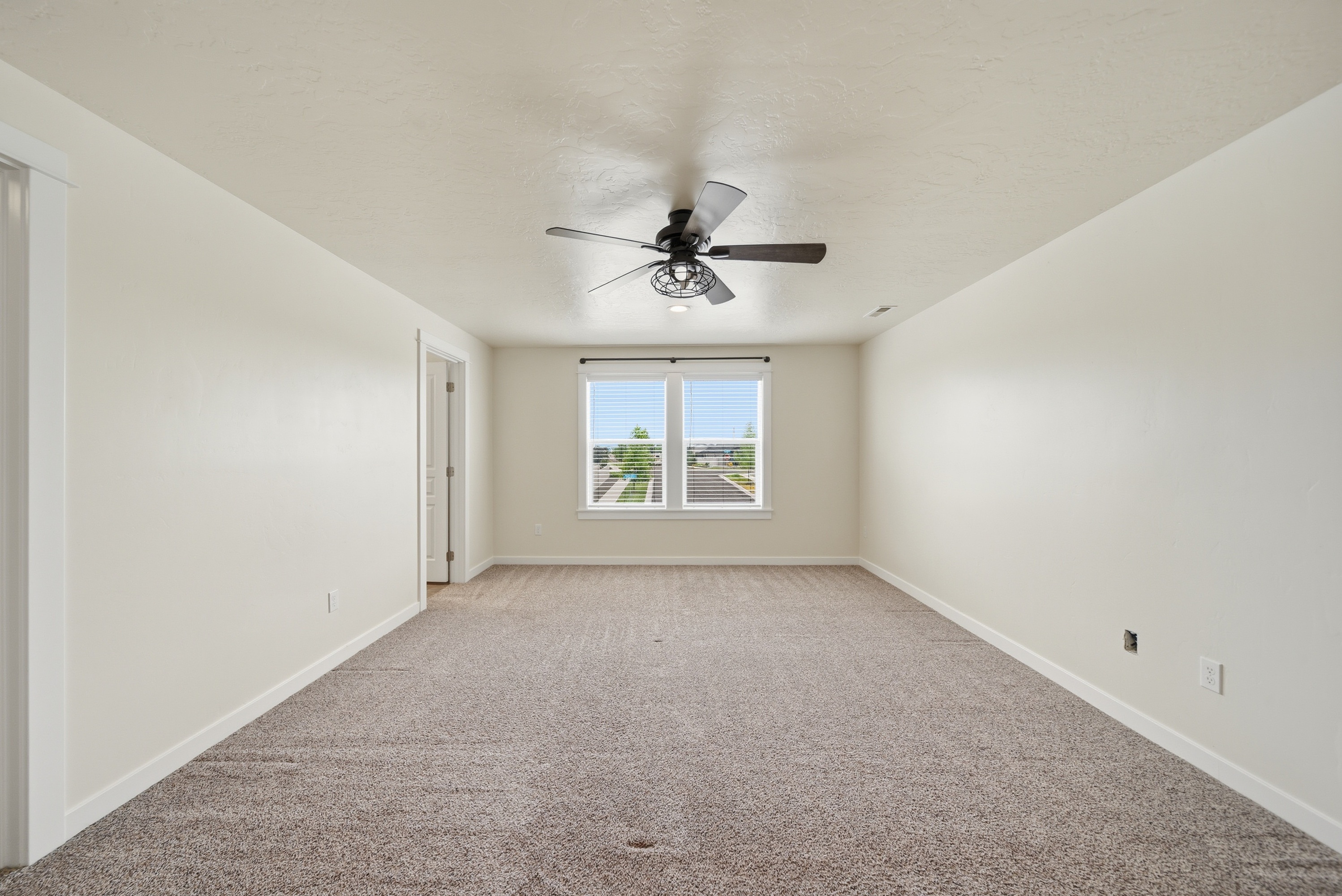 Photo 17 of 34 of 6125 W Mattawa Dr, Meridian, ID