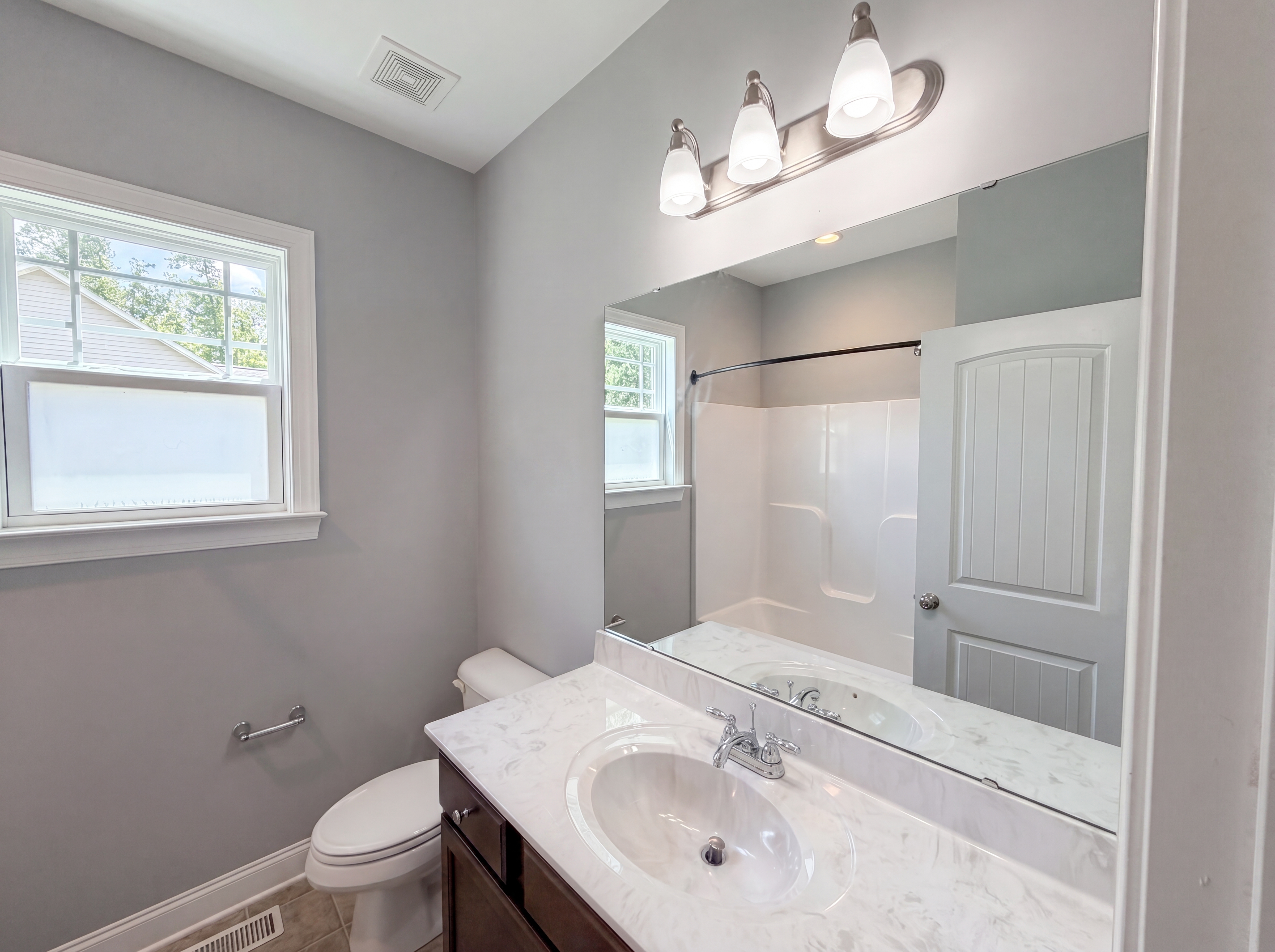 Photo 14 of 19 of 372 Cotton Mill Dr, Zebulon, NC