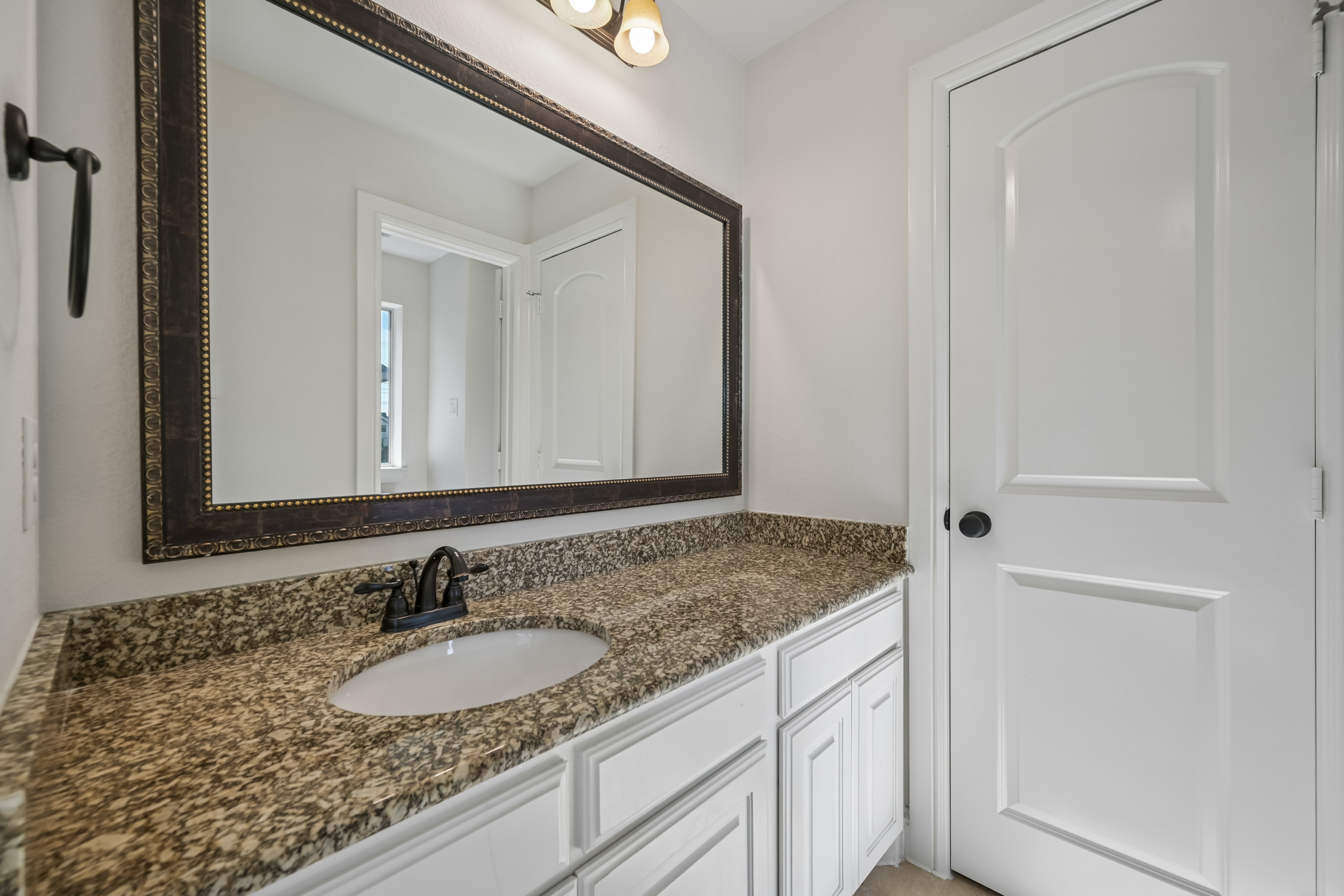 Photo 21 of 36 of 2156 Alcove Dr, Frisco, TX