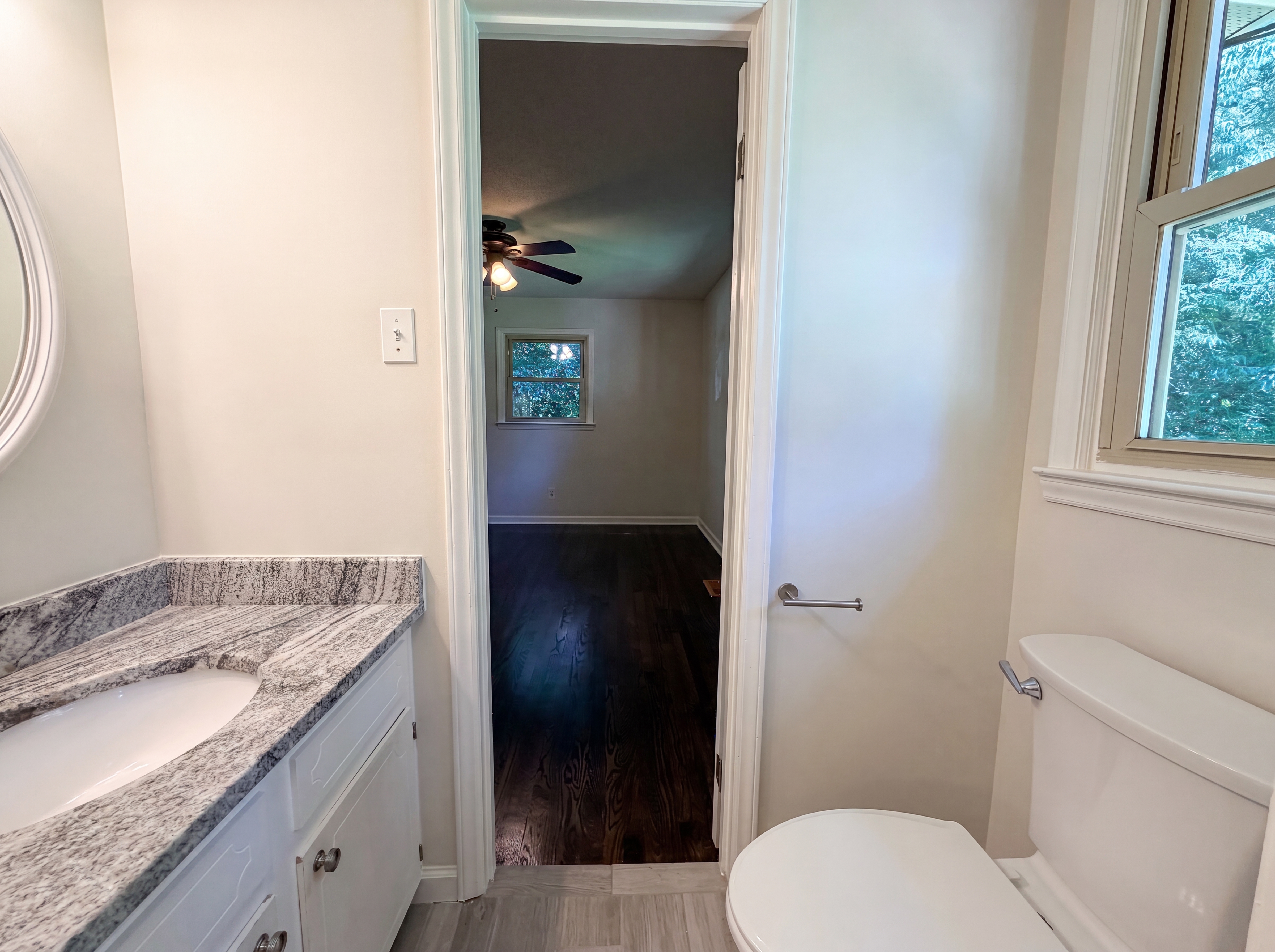 Photo 13 of 16 of 2418 Woodbridge Dr, Gastonia, NC