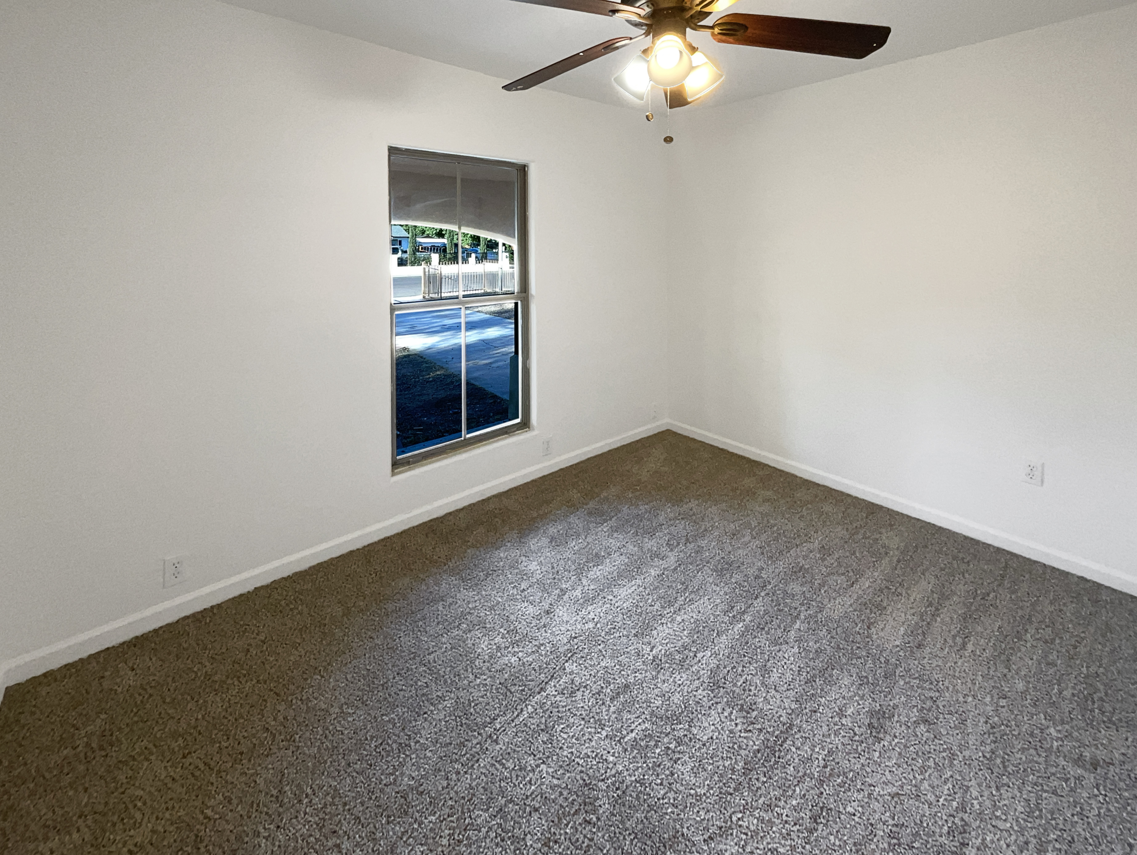 Photo 5 of 23 of 1048 E 6th Ave, Mesa, AZ