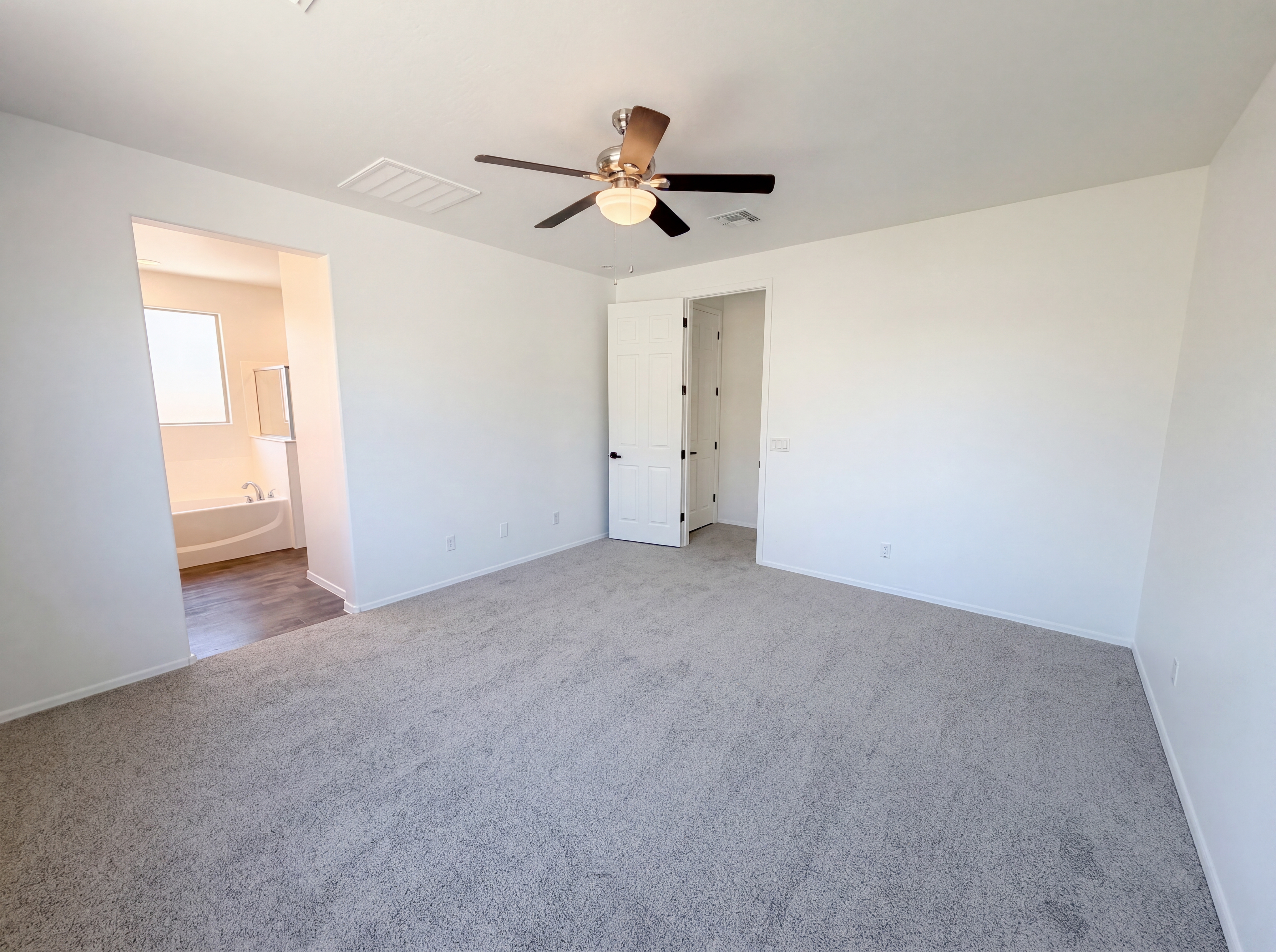 Photo 17 of 32 of 8014 W Atlantis Way, Phoenix, AZ