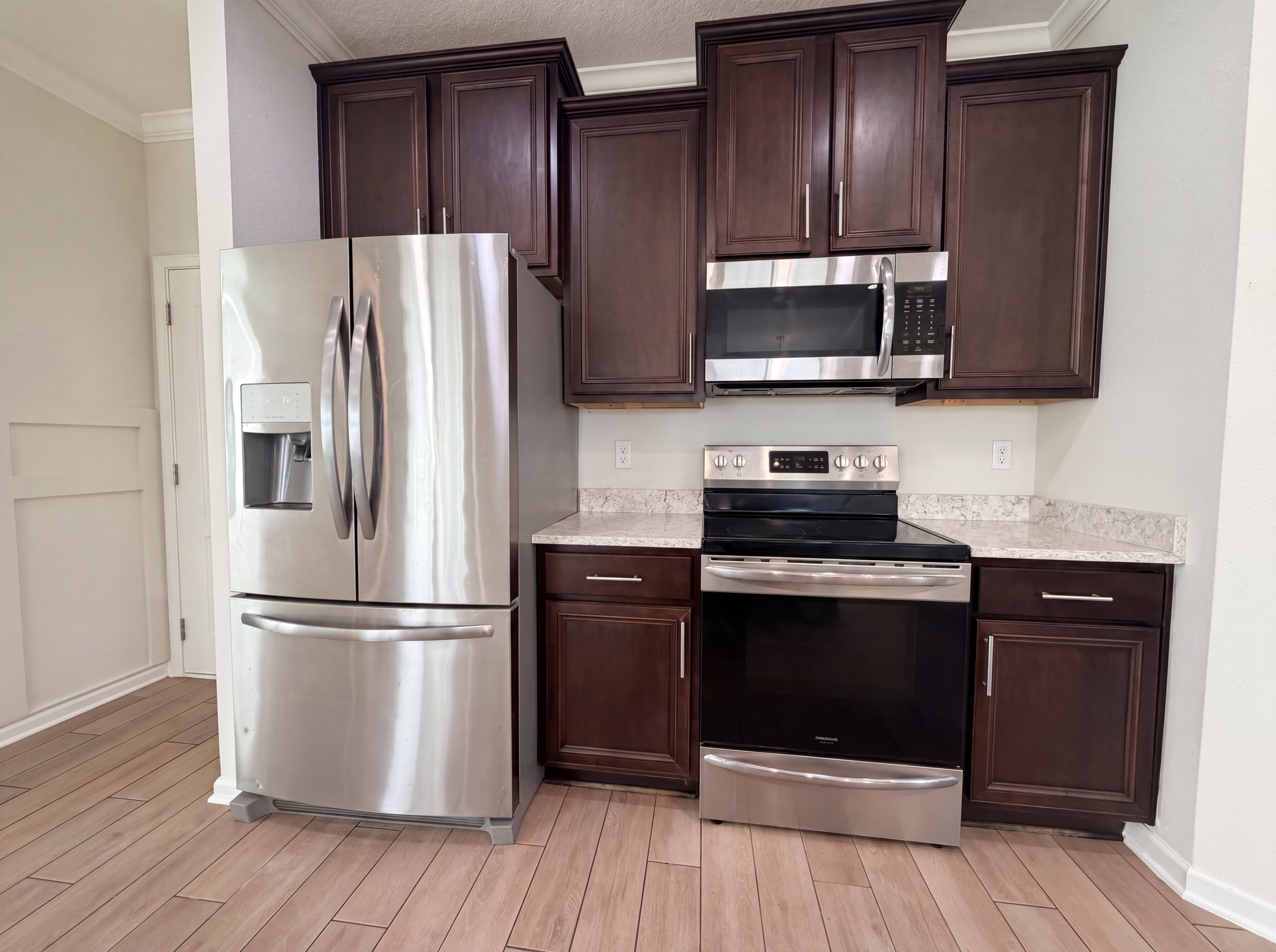 Photo 9 of 27 of 8250 Cape Fox Dr, Jacksonville, FL