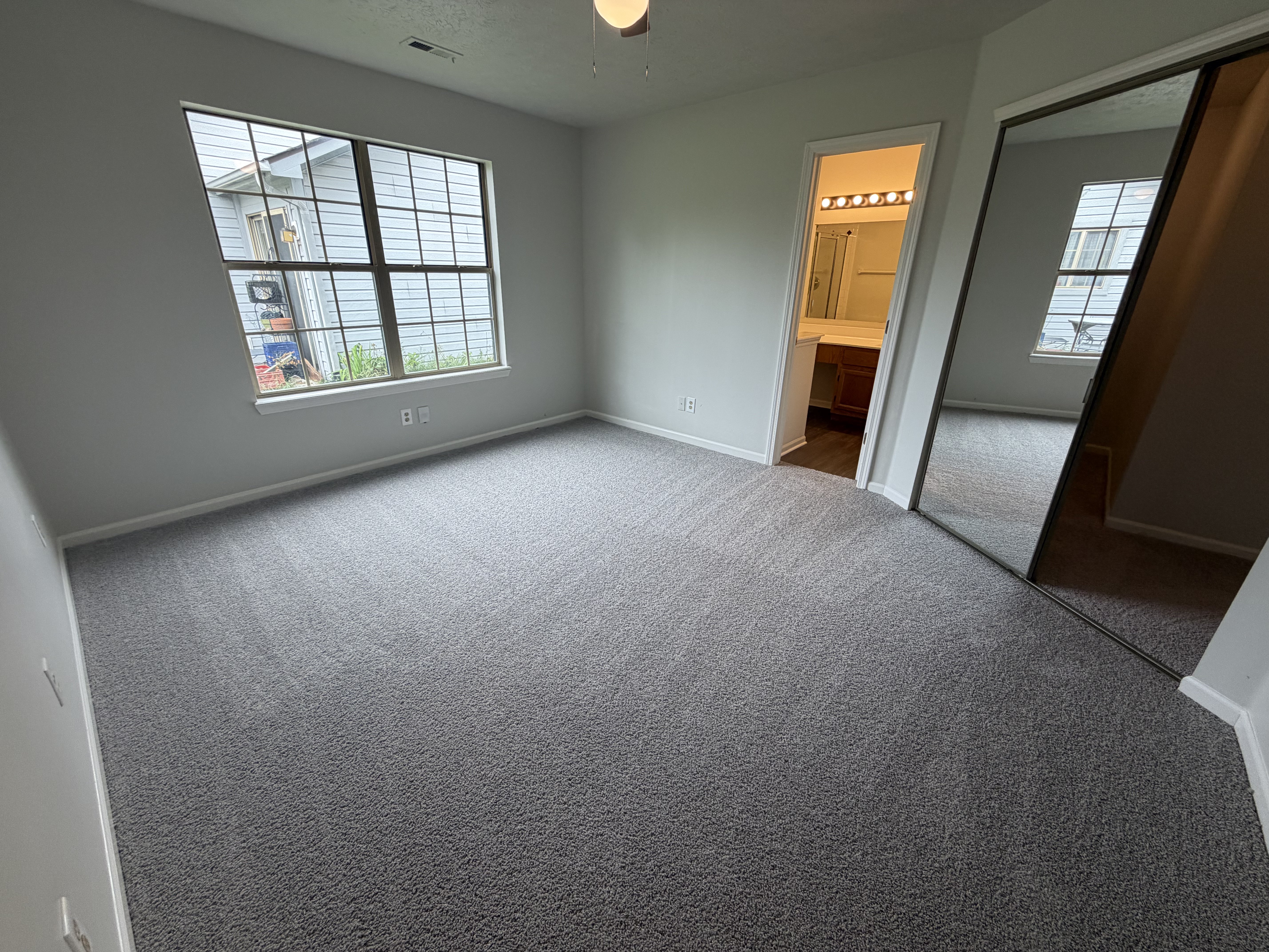 Photo 7 of 61 of 5654 Crown Vetch Pl, Indianapolis, IN
