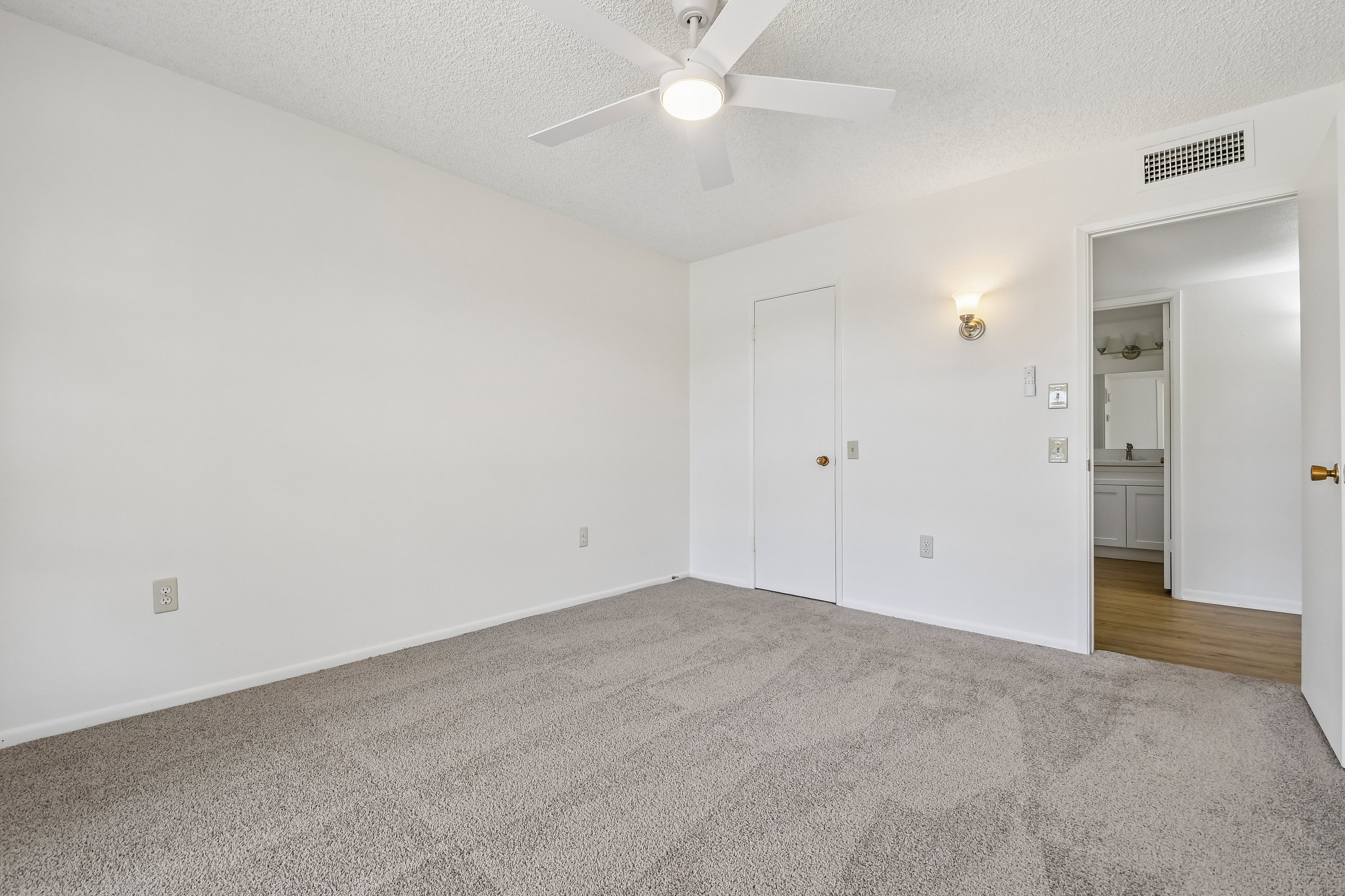 Photo 17 of 25 of 9703 W Spanish Moss Ln, Sun City, AZ