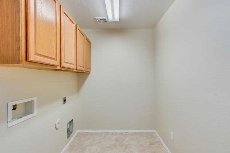 Photo 19 of 23 - 3095 E Silversmith Trl, San Tan Valley, AZ 85143
