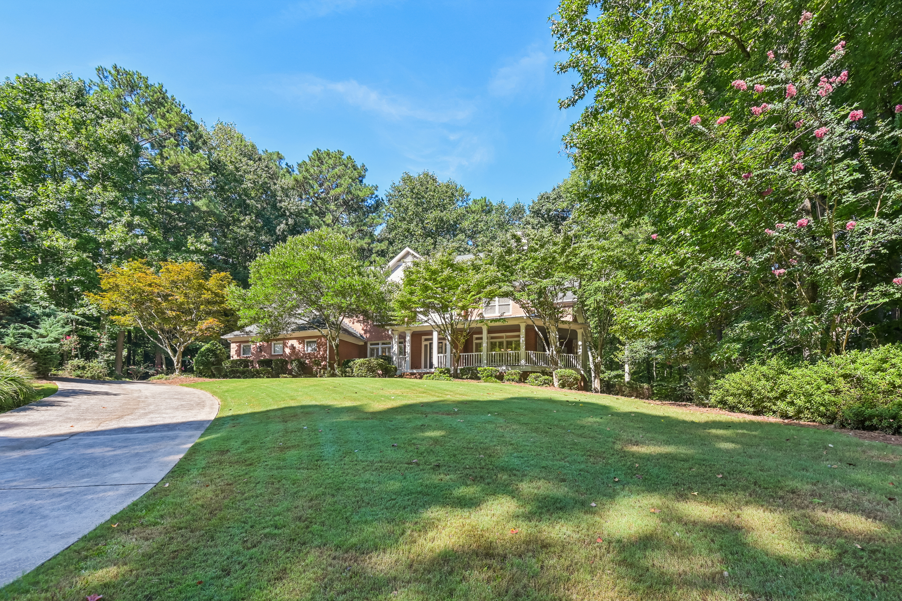 Photo 36 of 73 of 720 Barberry Dr, Alpharetta, GA