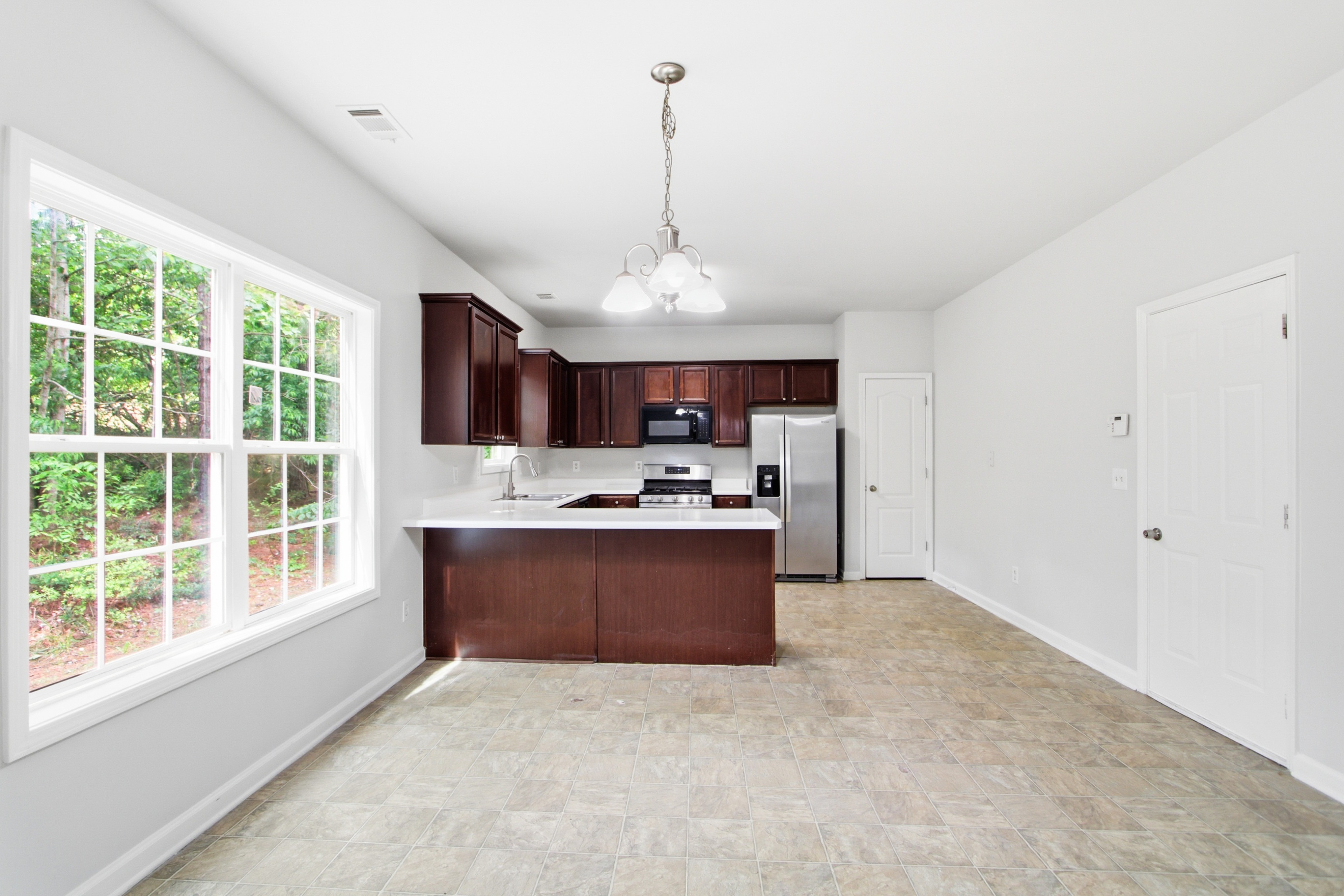 Photo 20 of 41 of 3105 Anneewakee Falls Pkwy, Douglasville, GA
