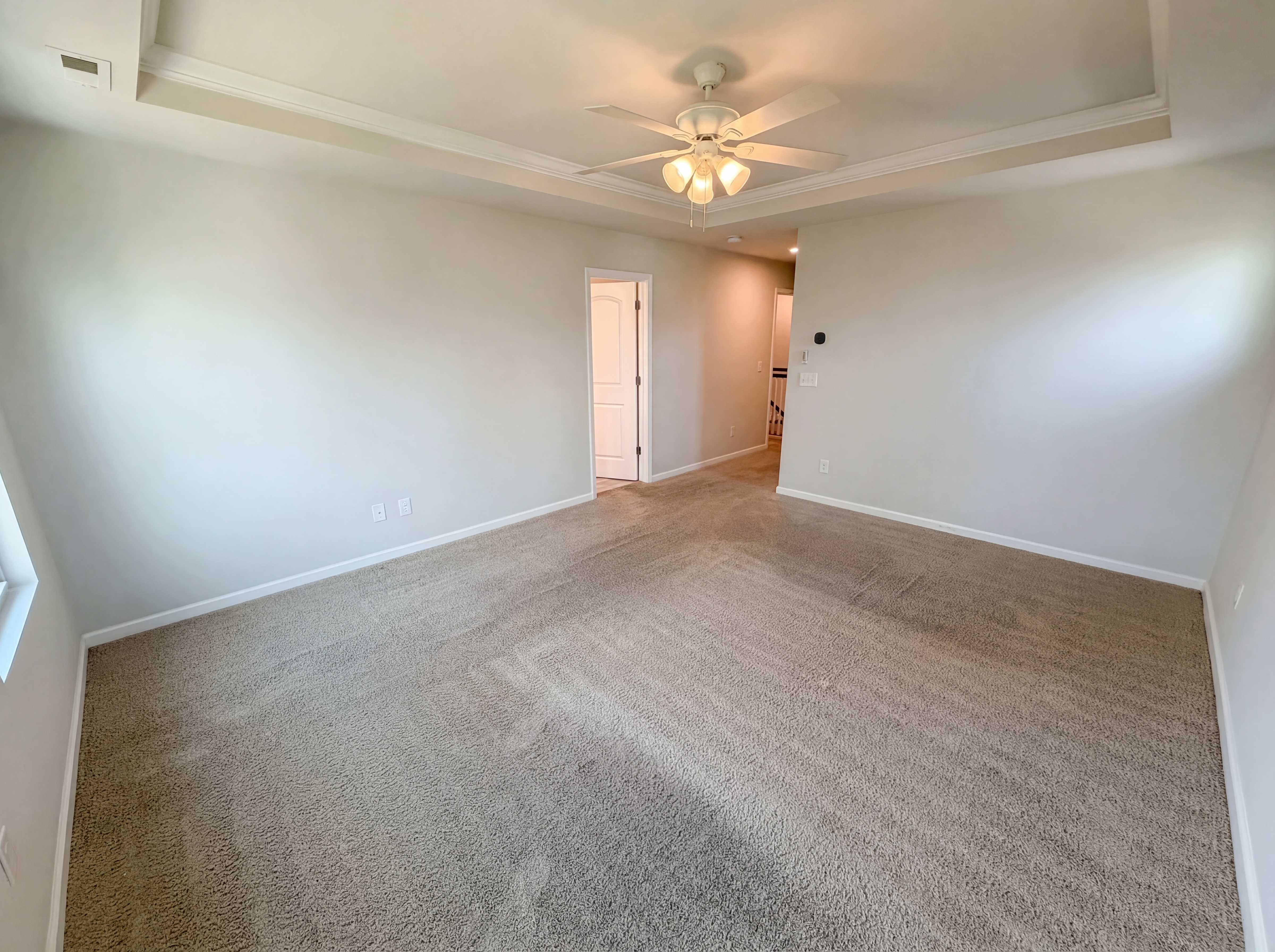 Photo 14 of 24 of 11122 Chalkbark Ln, Charlotte, NC