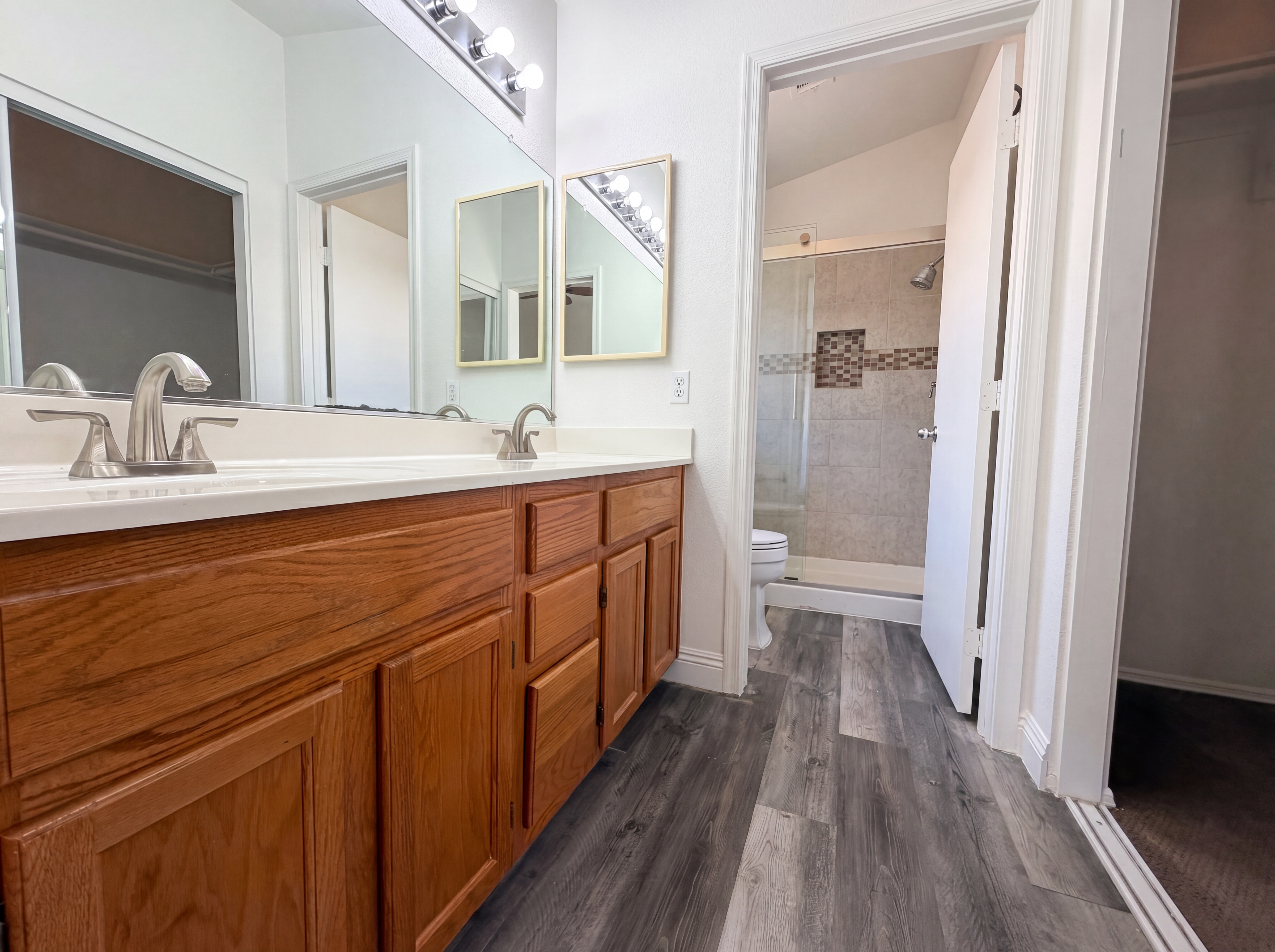 Photo 19 of 23 of 2080 Sierra Stone Ln, Las Vegas, NV