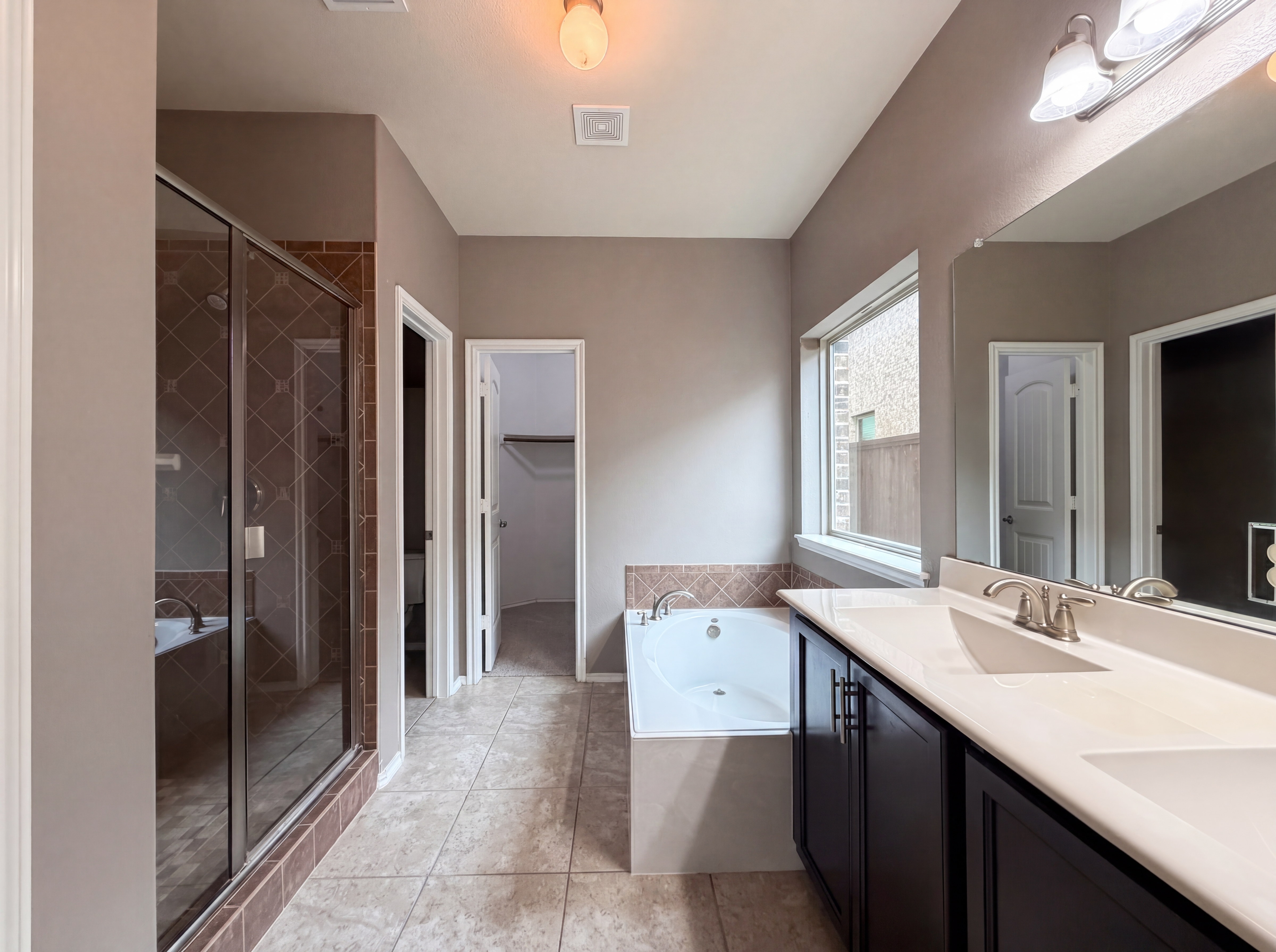 Photo 6 of 23 of 9904 Pronghorn Rd, McKinney, TX