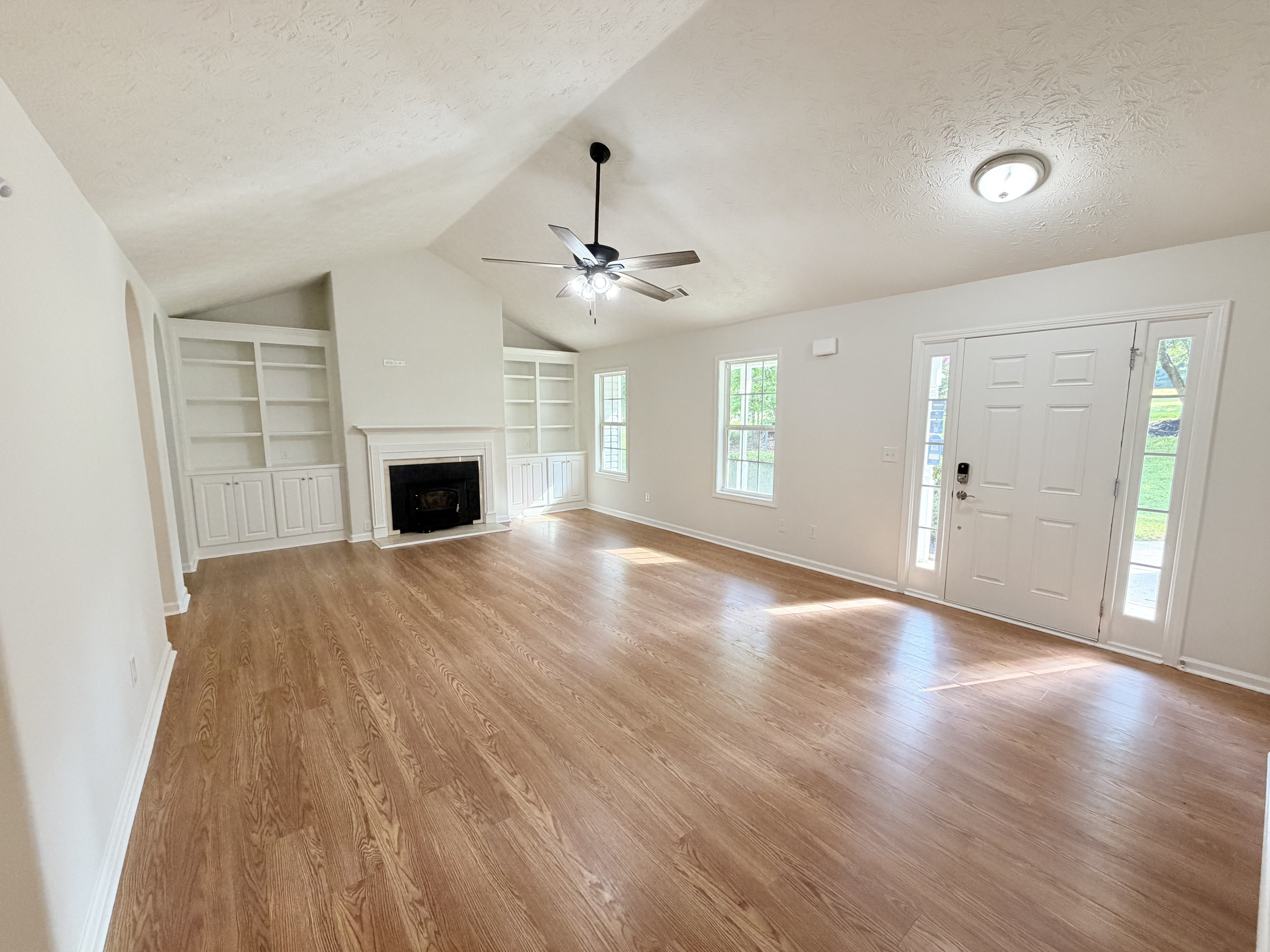 Photo 6 of 28 of 112 Platte St, Winder, GA