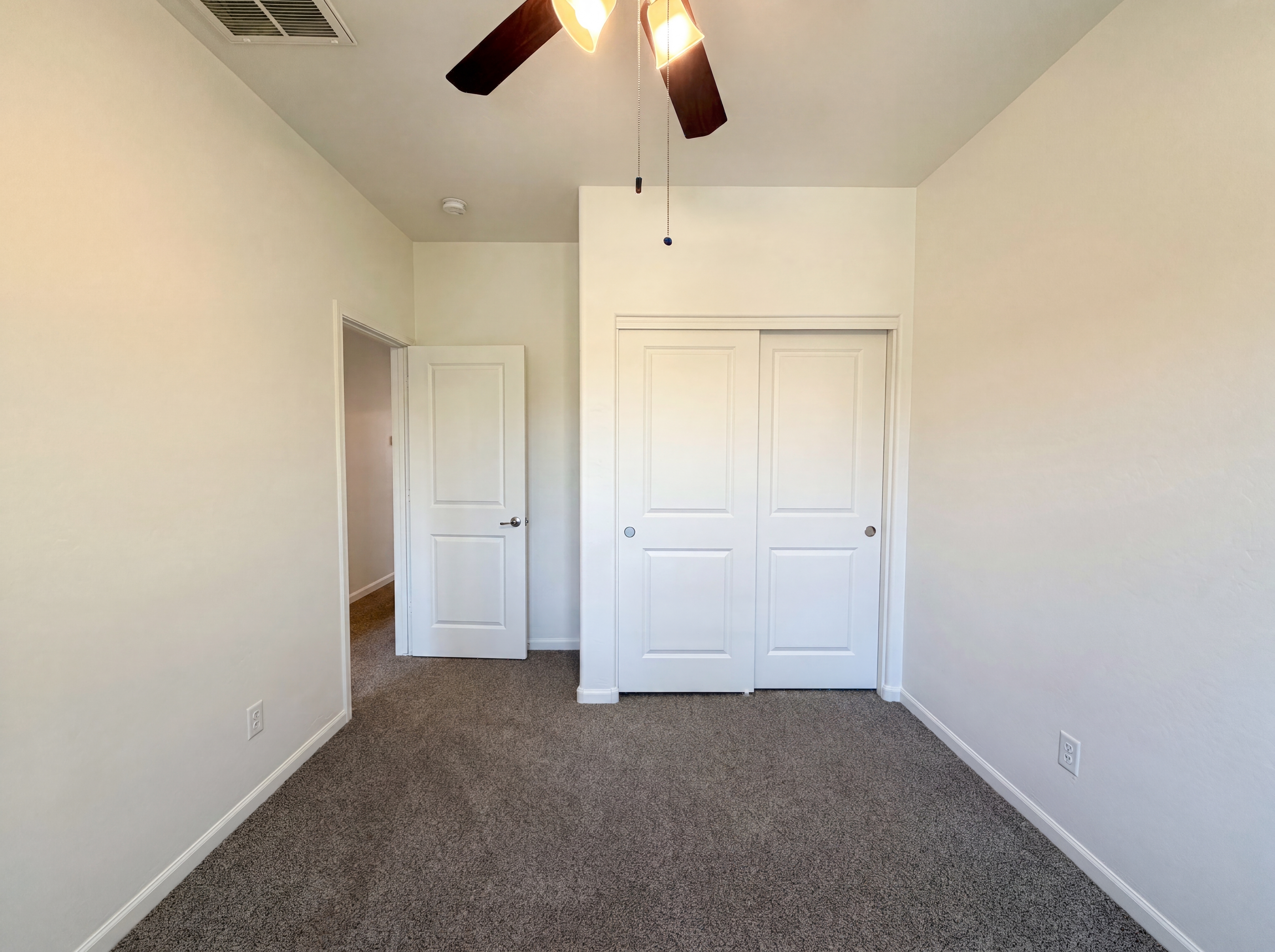 Photo 12 of 25 of 1826 W Pollack St, Phoenix, AZ