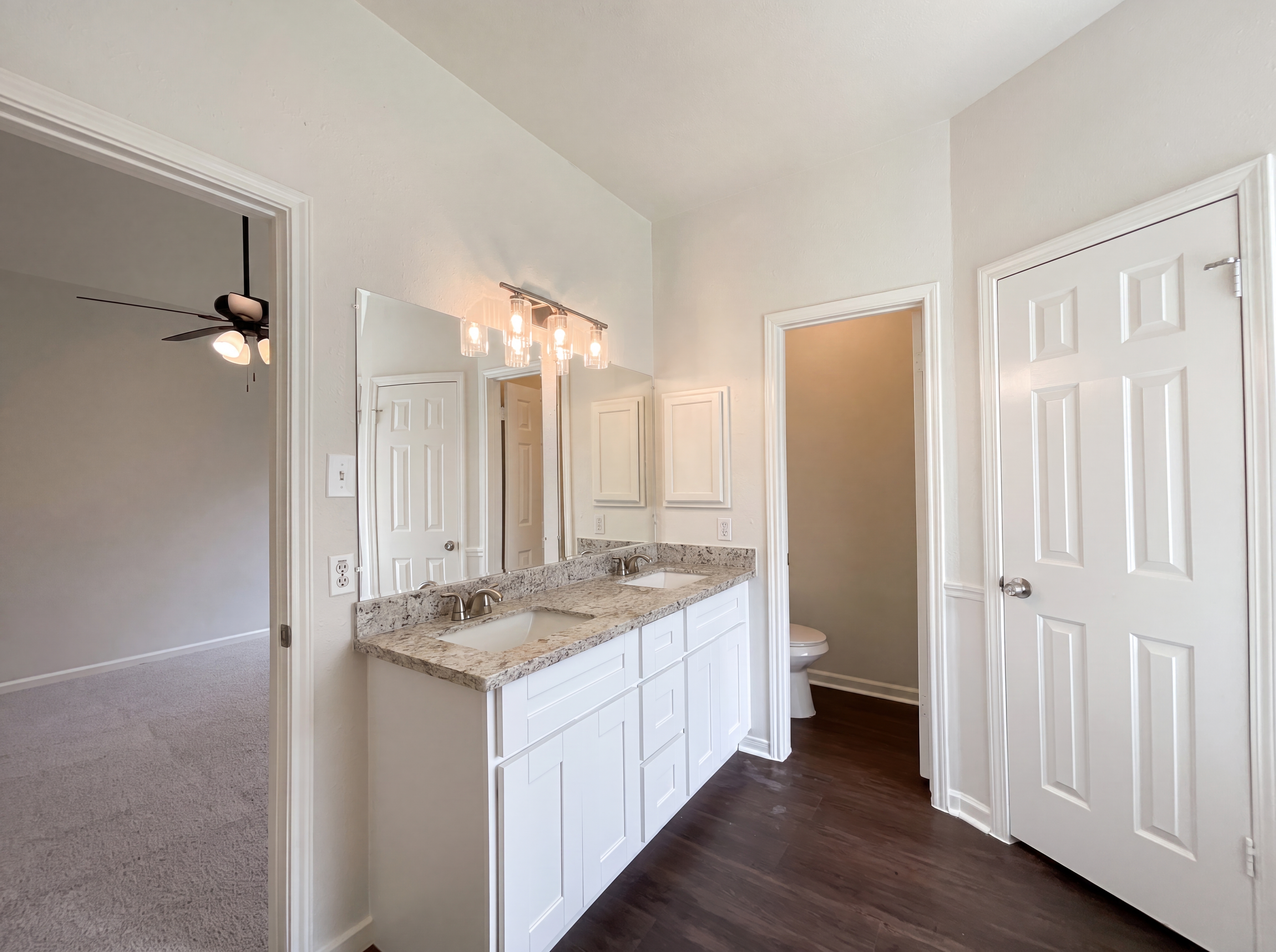 Photo 12 of 17 of 3035 Killdeer Ln, Humble, TX
