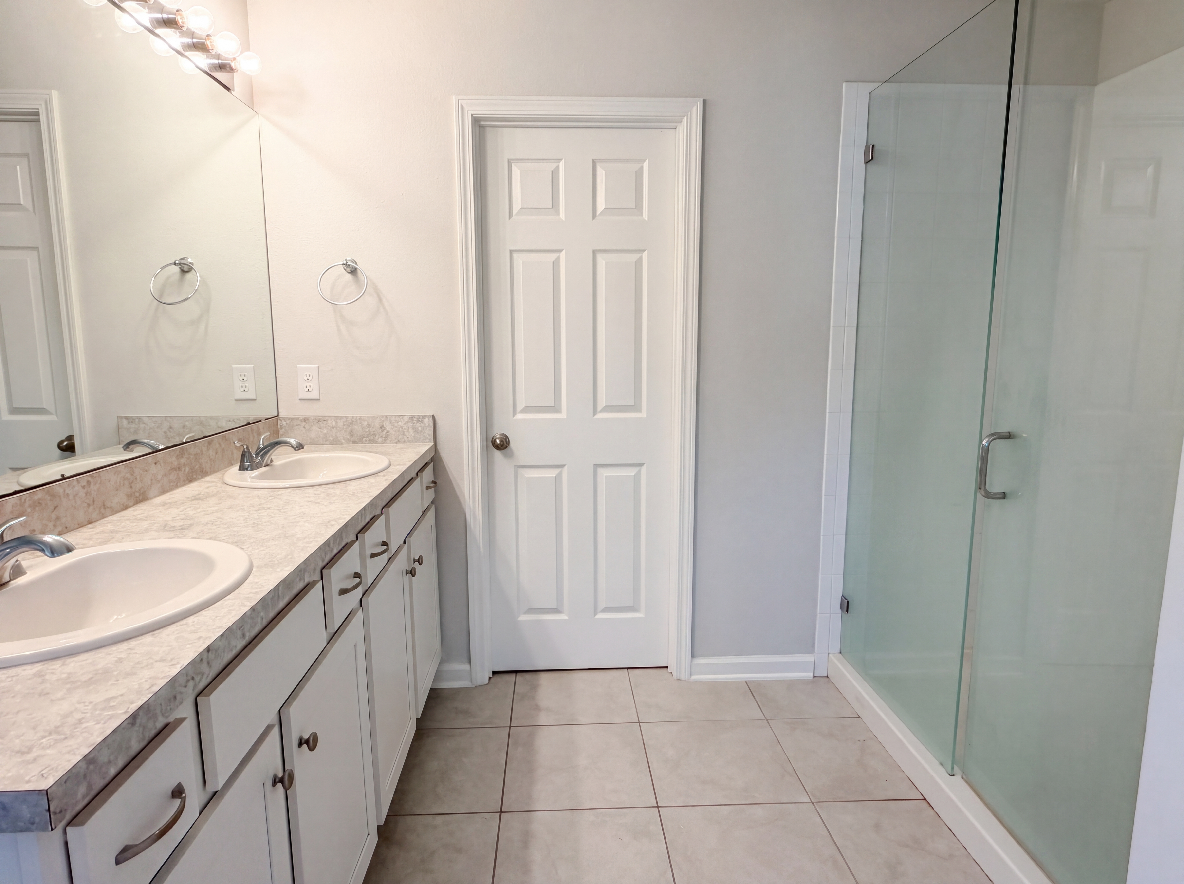 Photo 21 of 25 of 95443 Woodbridge Pkwy, Fernandina Beach, FL