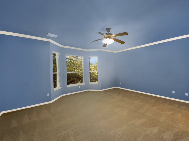 Photo 18 of 35 - 7900 Menler Dr, Austin, TX 78735