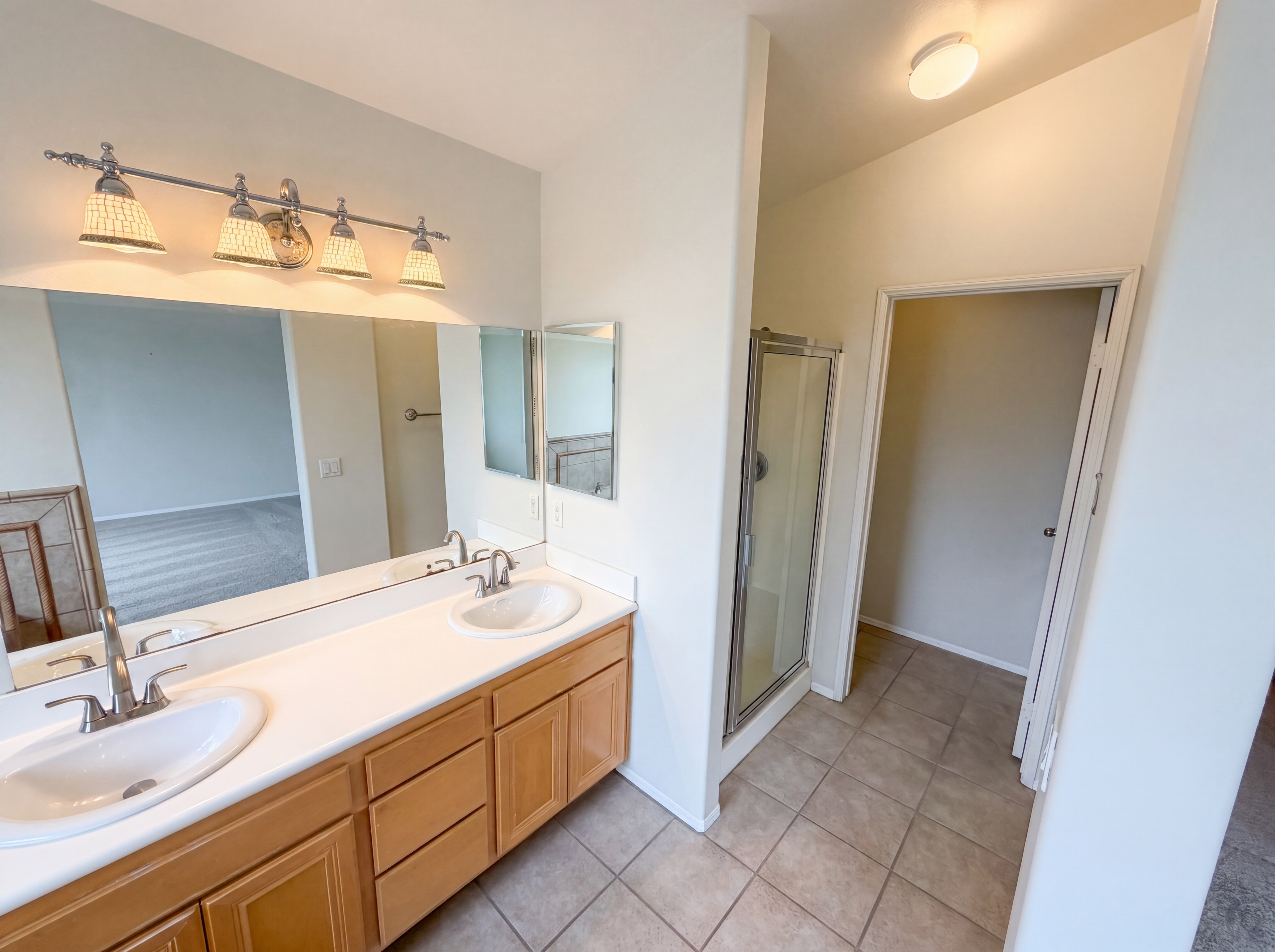 Photo 22 of 40 of 1242 Heritage Way, Covina, CA