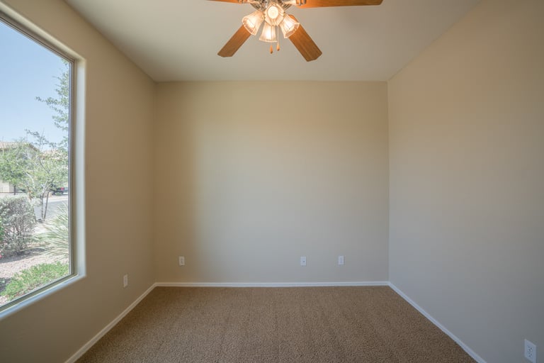 Photo 24 of 33 - 16966 W Bradford Way, Surprise, AZ 85374