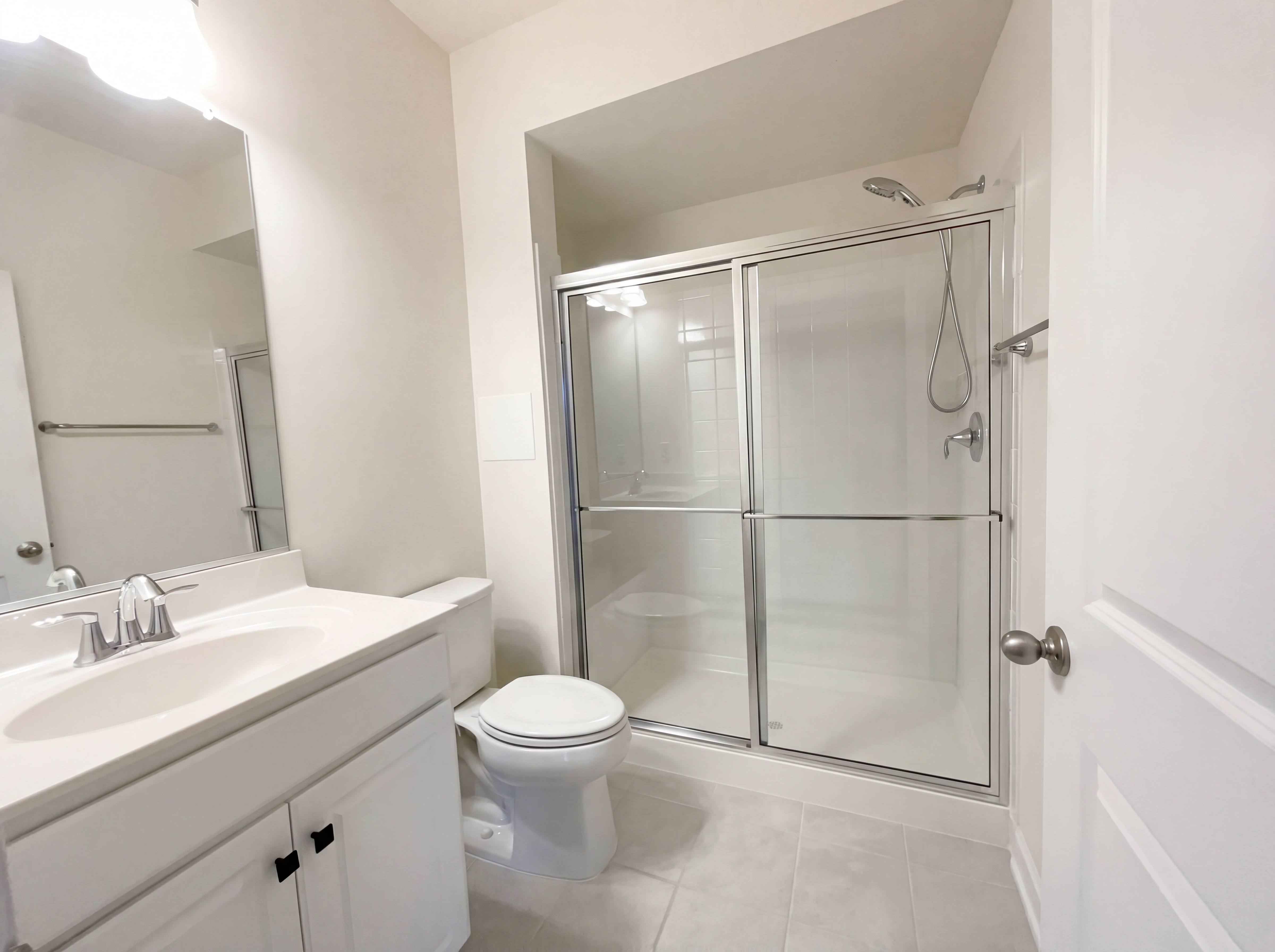 Photo 9 of 42 of 8124 Bock Farm Pl, Alexandria, VA
