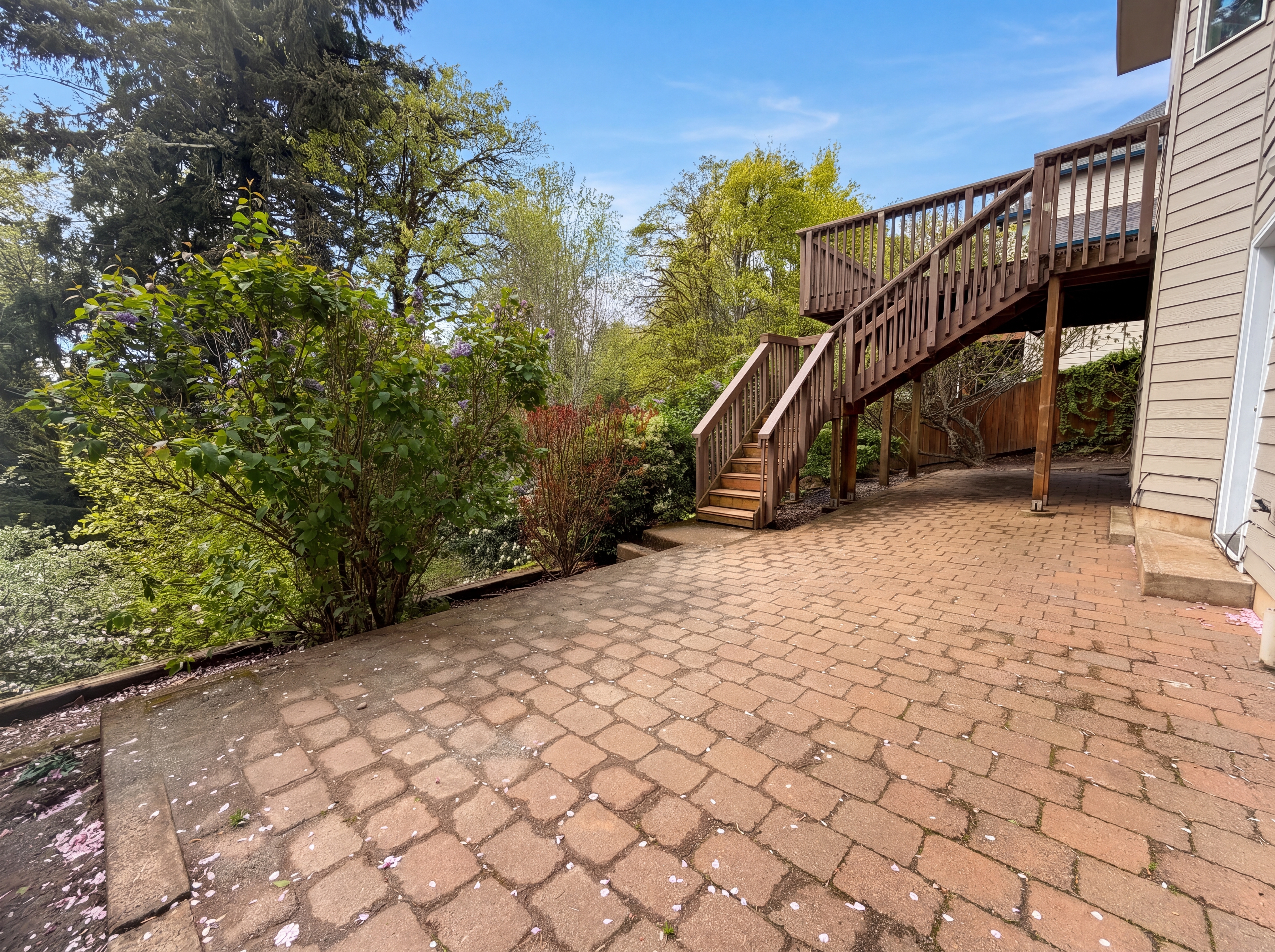 Photo 5 of 25 of 13616 Duane St, Oregon City, OR