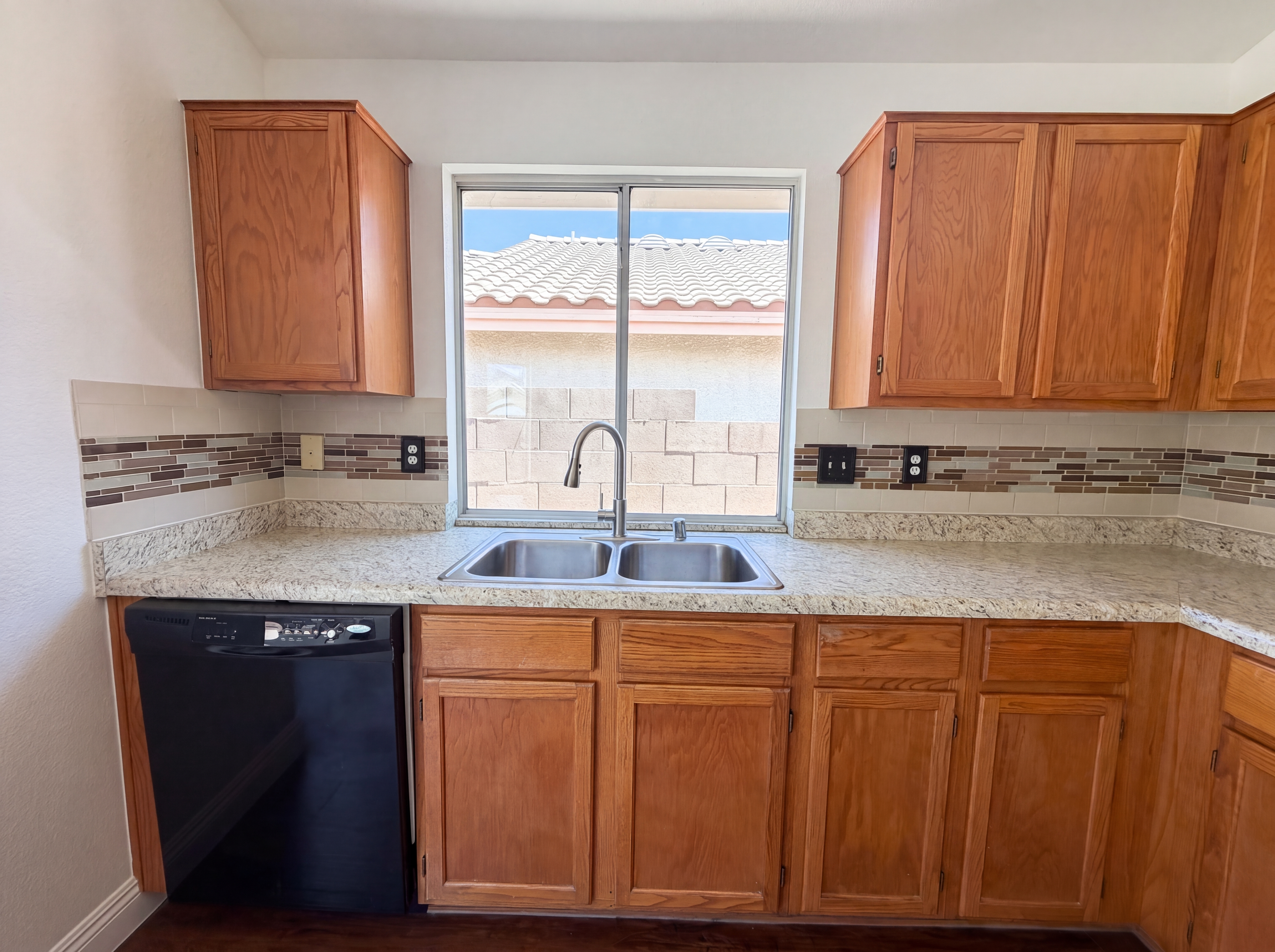 Photo 11 of 23 of 2080 Sierra Stone Ln, Las Vegas, NV