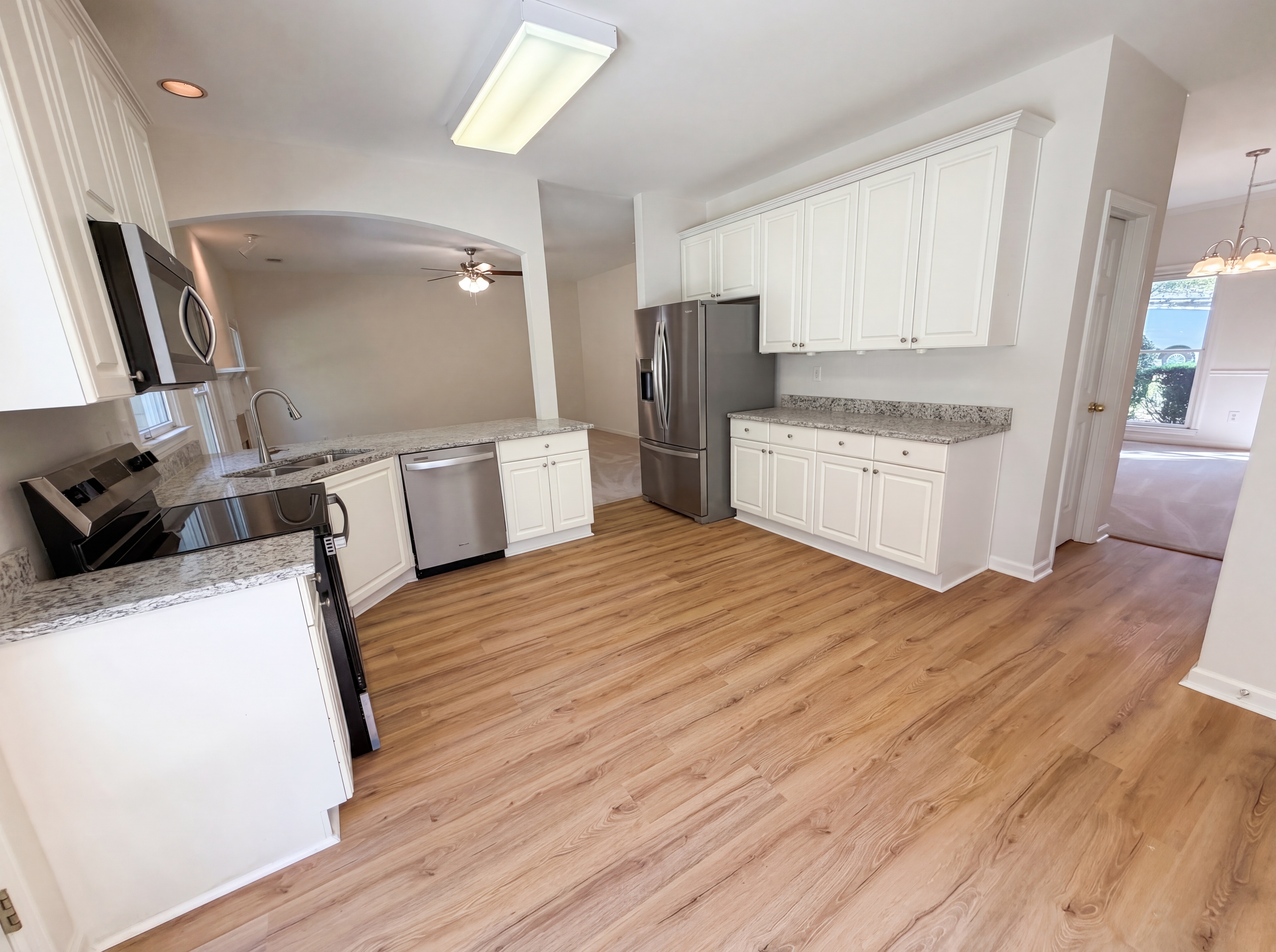 Photo 10 of 55 of 3772 Havenmist Cv, Suwanee, GA