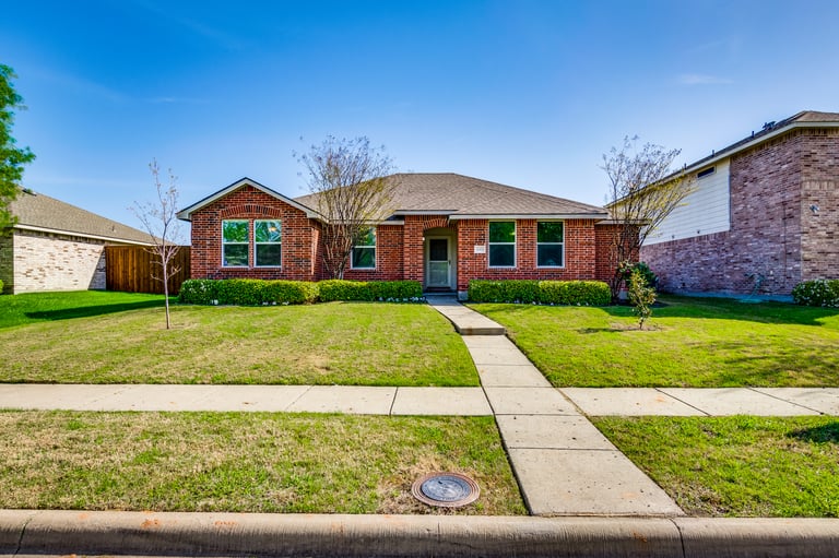 Photo 6 of 24 - 3002 Lake Terrace Dr, Wylie, TX 75098