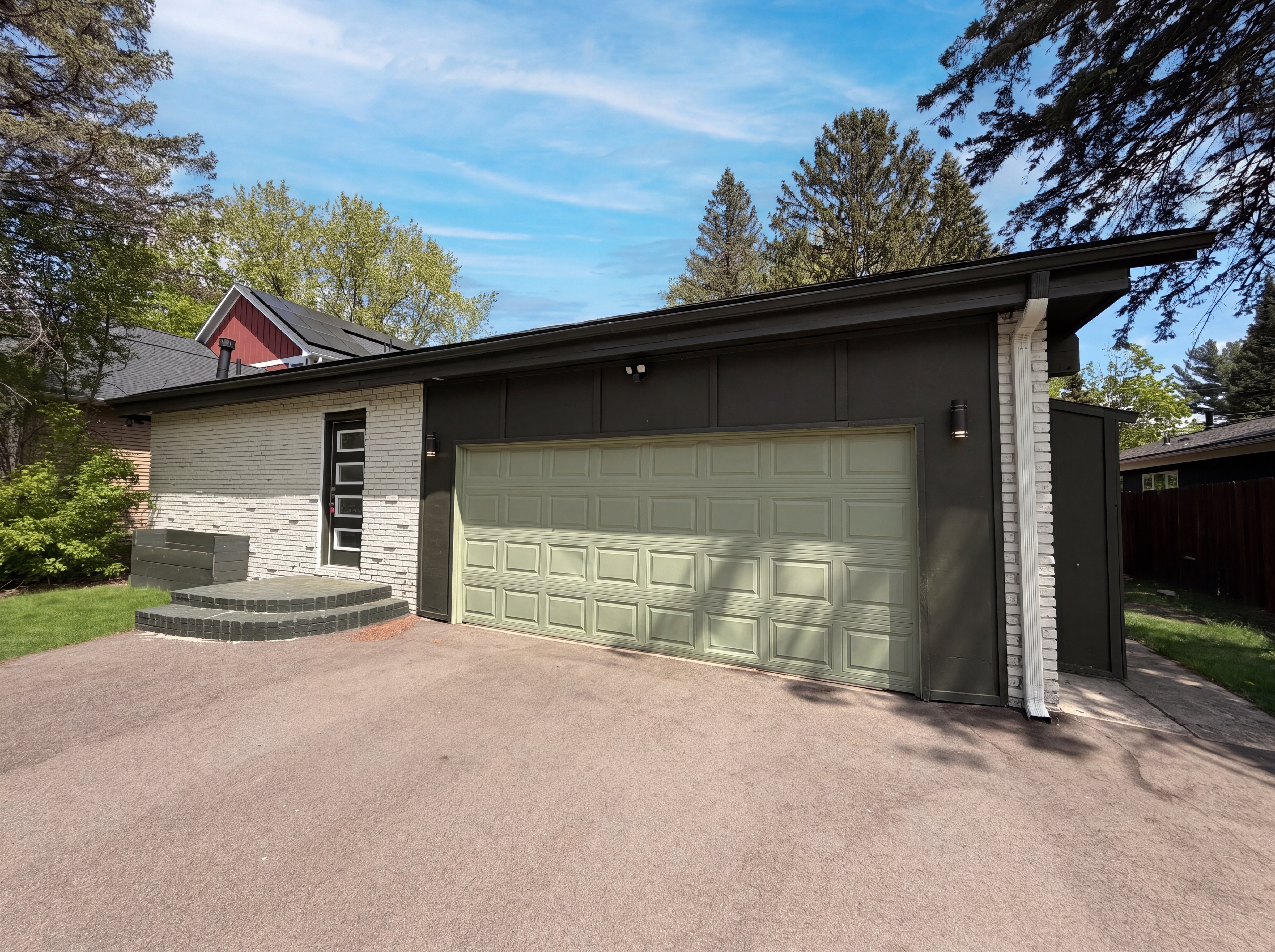 Photo 22 of 28 of 1508 Boone Ave N, Golden Valley, MN