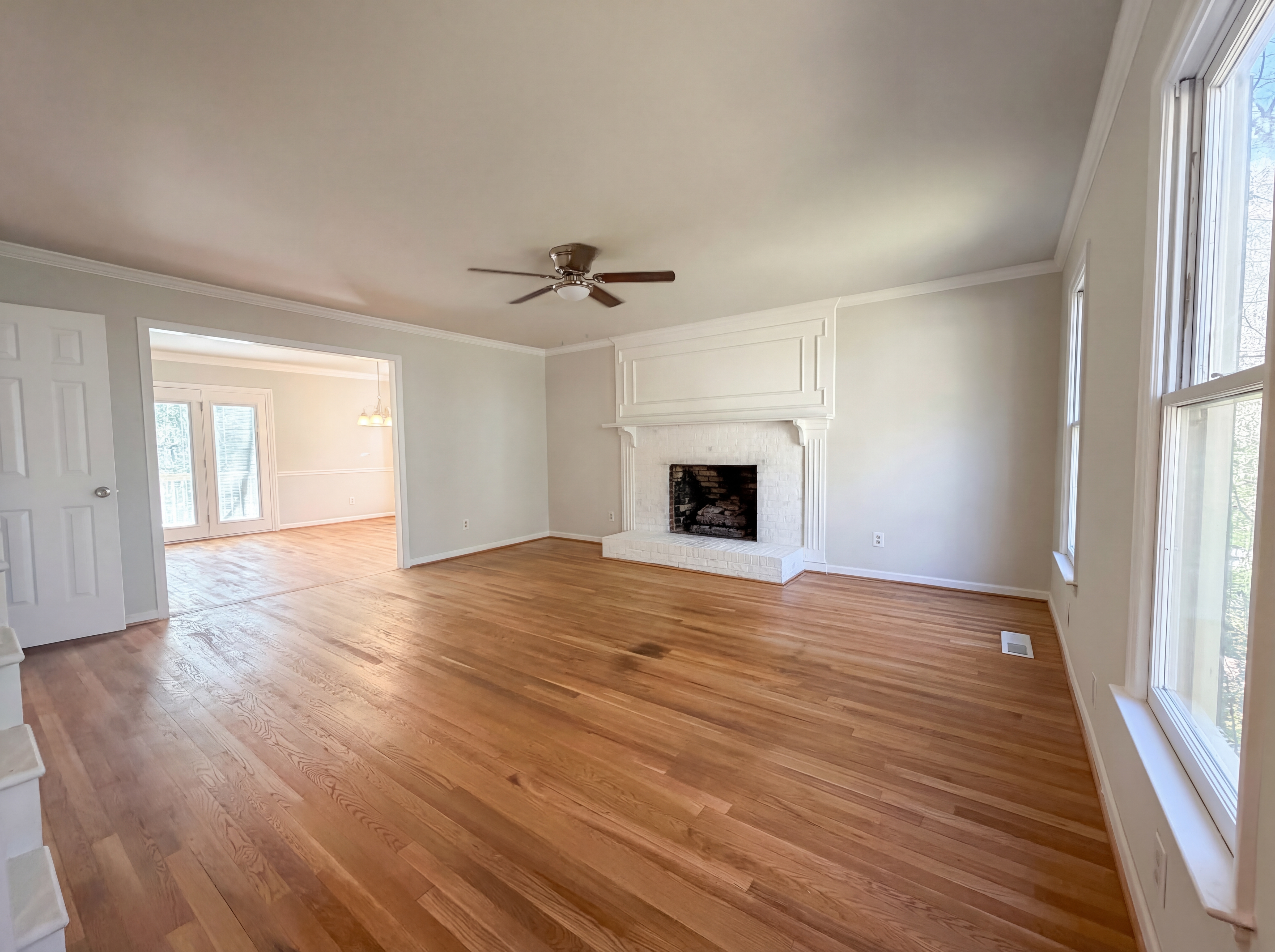 Photo 3 of 17 of 4507 Malvern Rd, Durham, NC