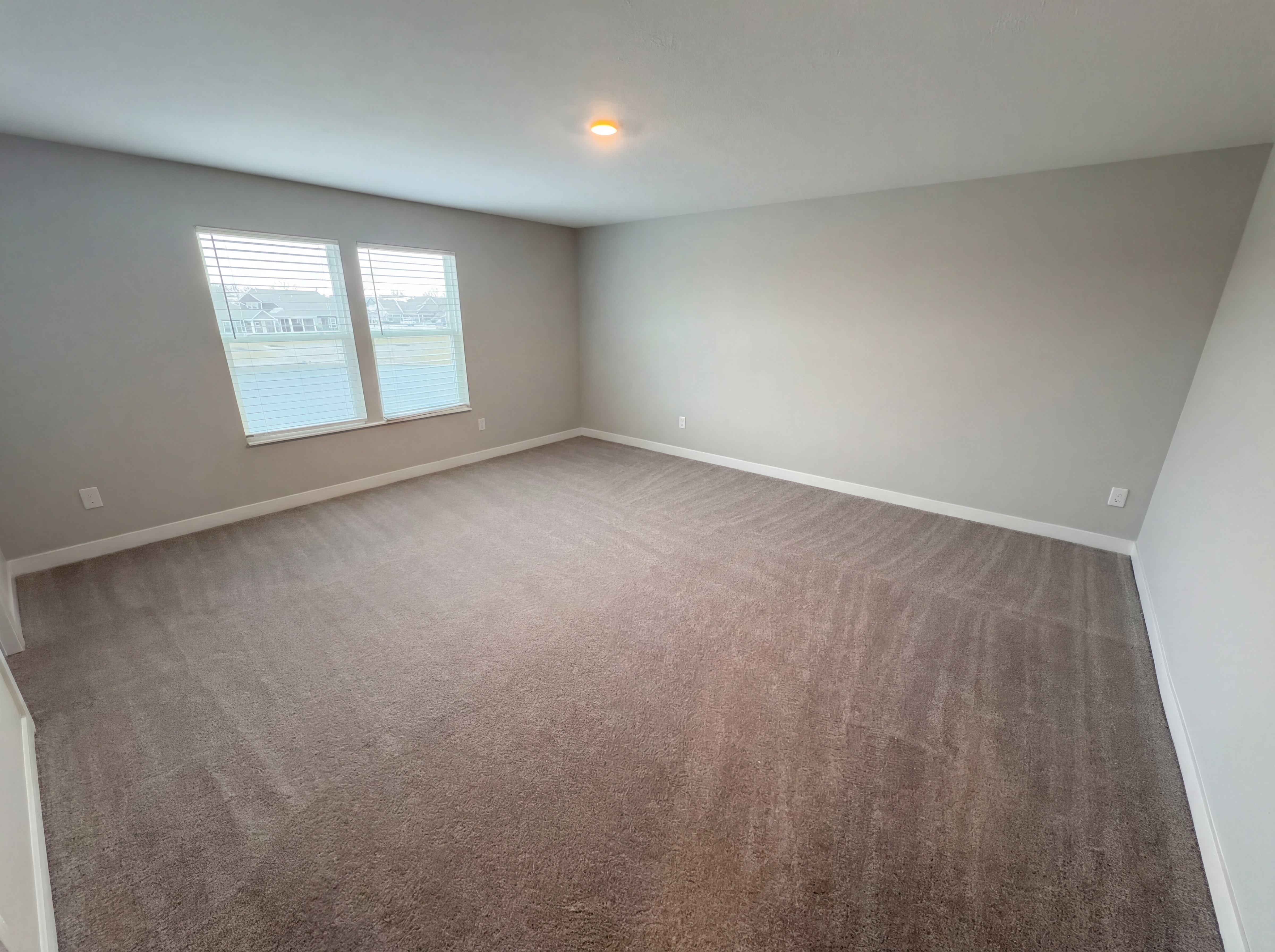 Photo 11 of 30 of 8691 Laurelton Pl, Brownsburg, IN