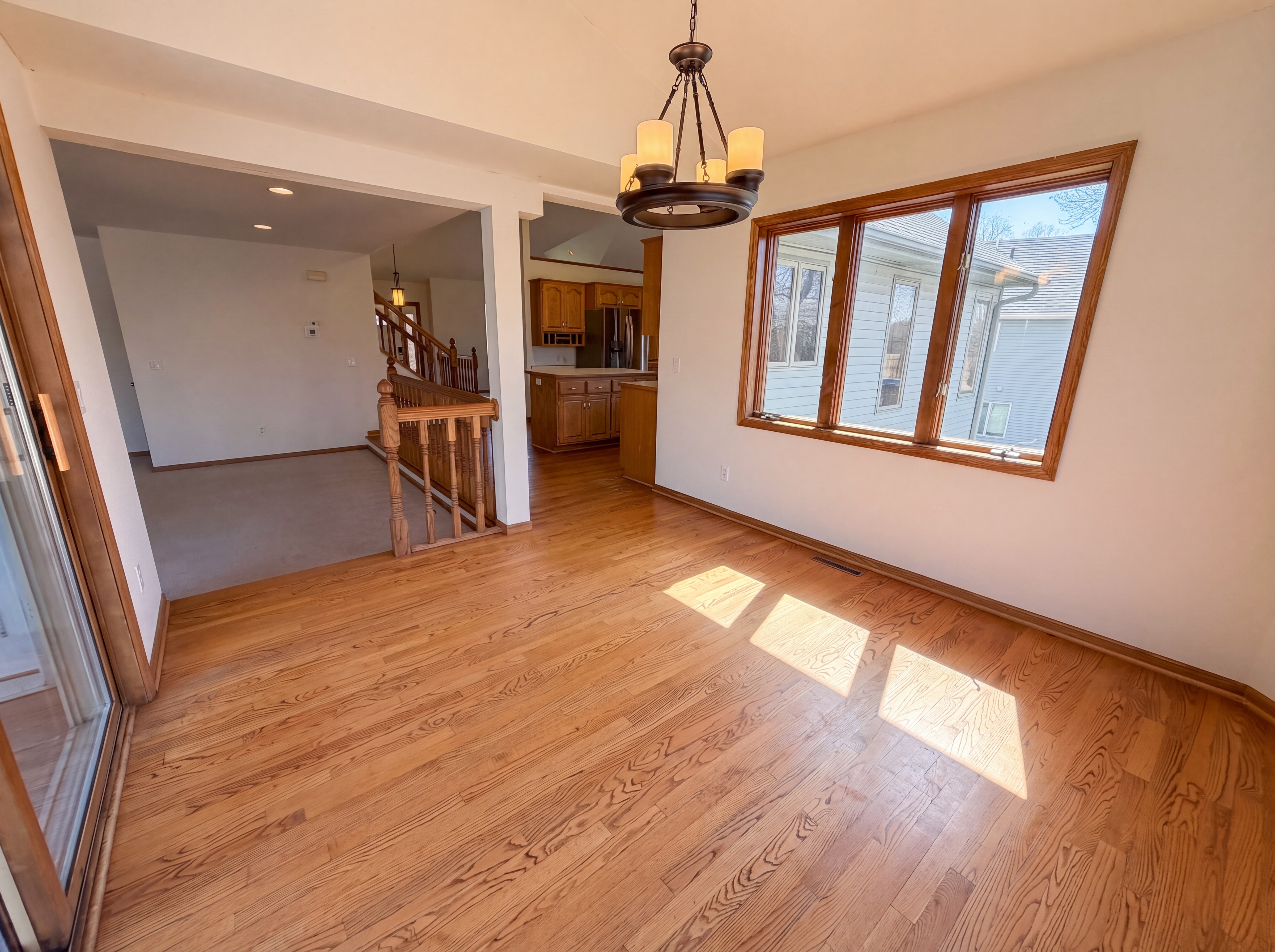 Photo 12 of 38 of 8433 Upland Ln N, Maple Grove, MN