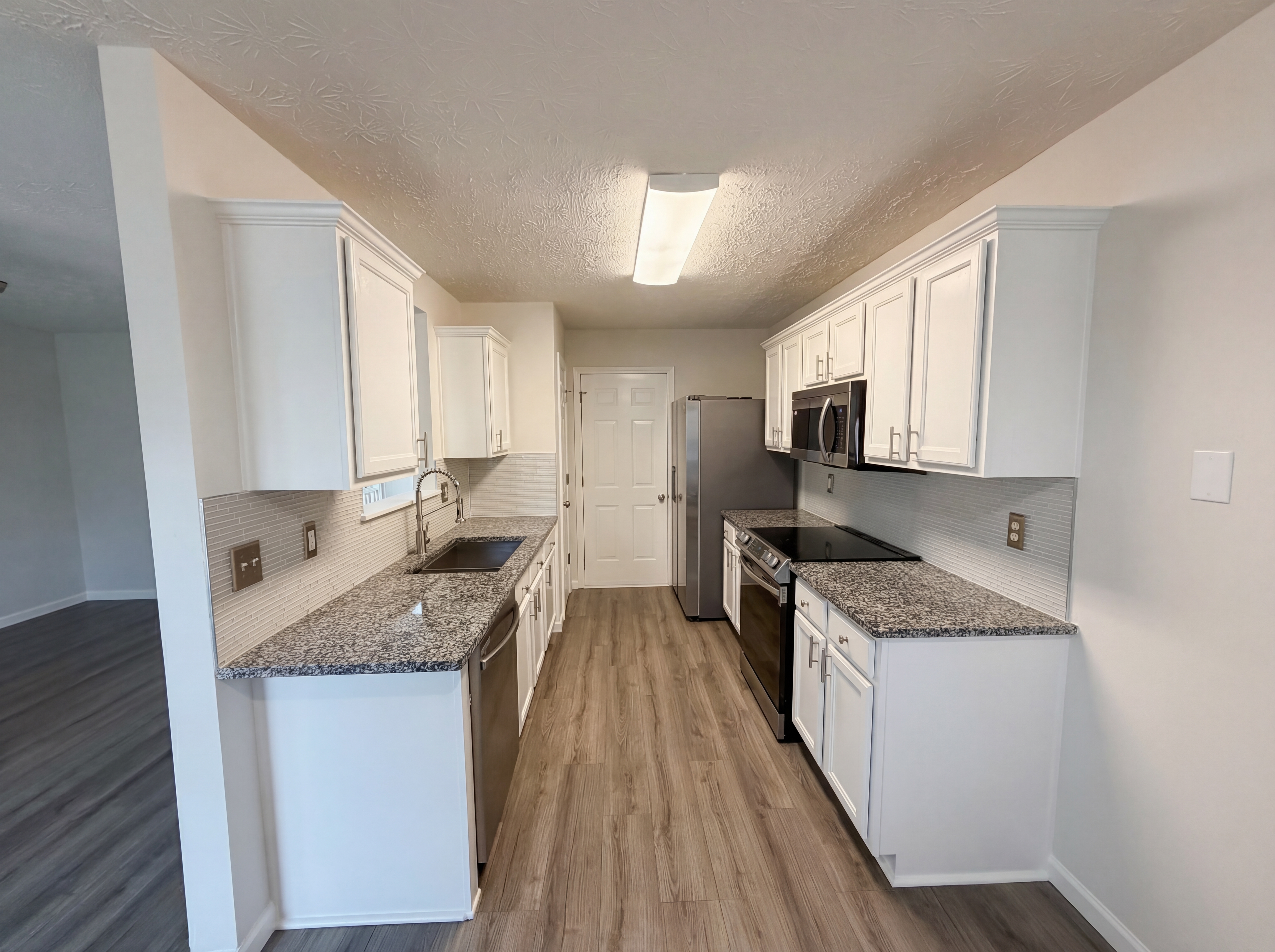 Photo 7 of 23 of 258 Alcovy Walk Dr, Lawrenceville, GA