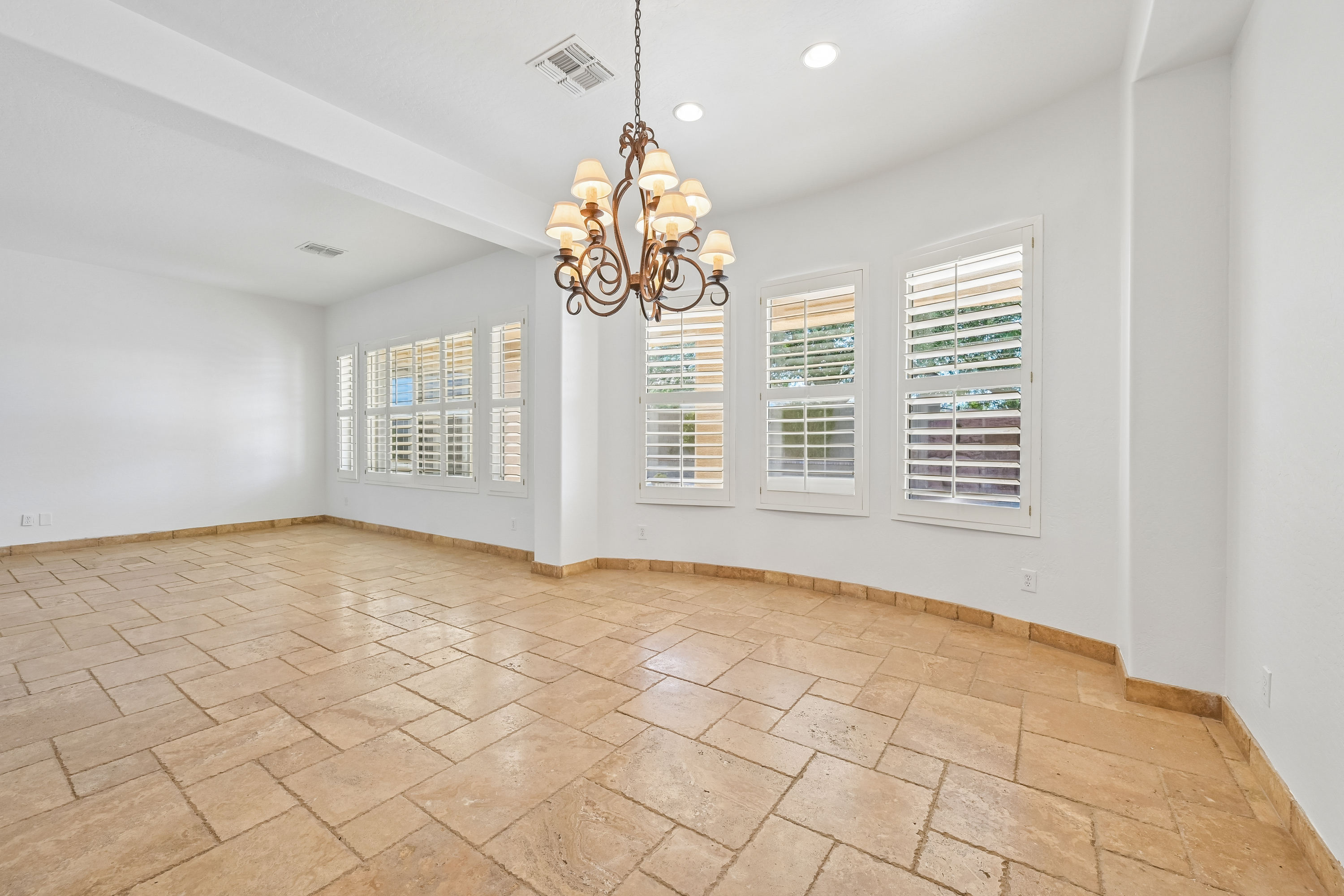 Photo 115 of 122 of 40003 N Majesty Trl, Anthem, AZ