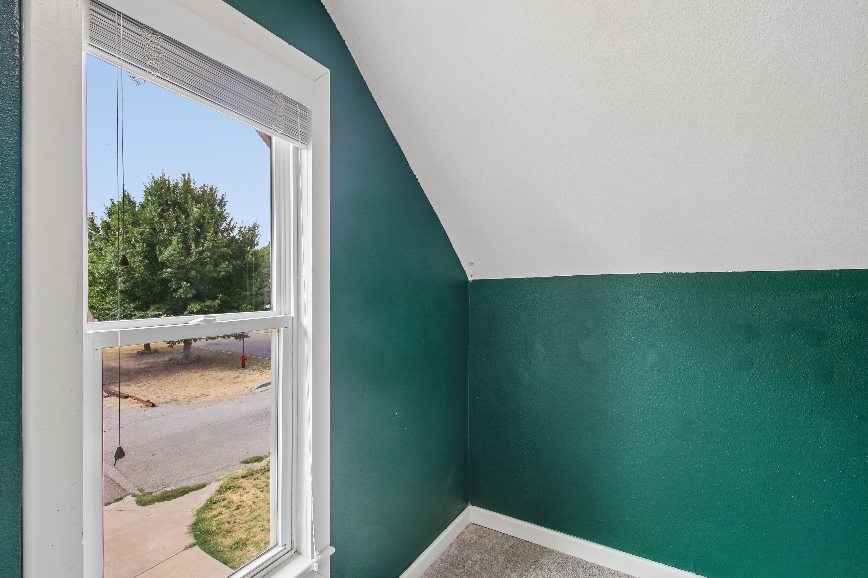 Photo 9 of 38 of 537 S Miles Ave, El Reno, OK