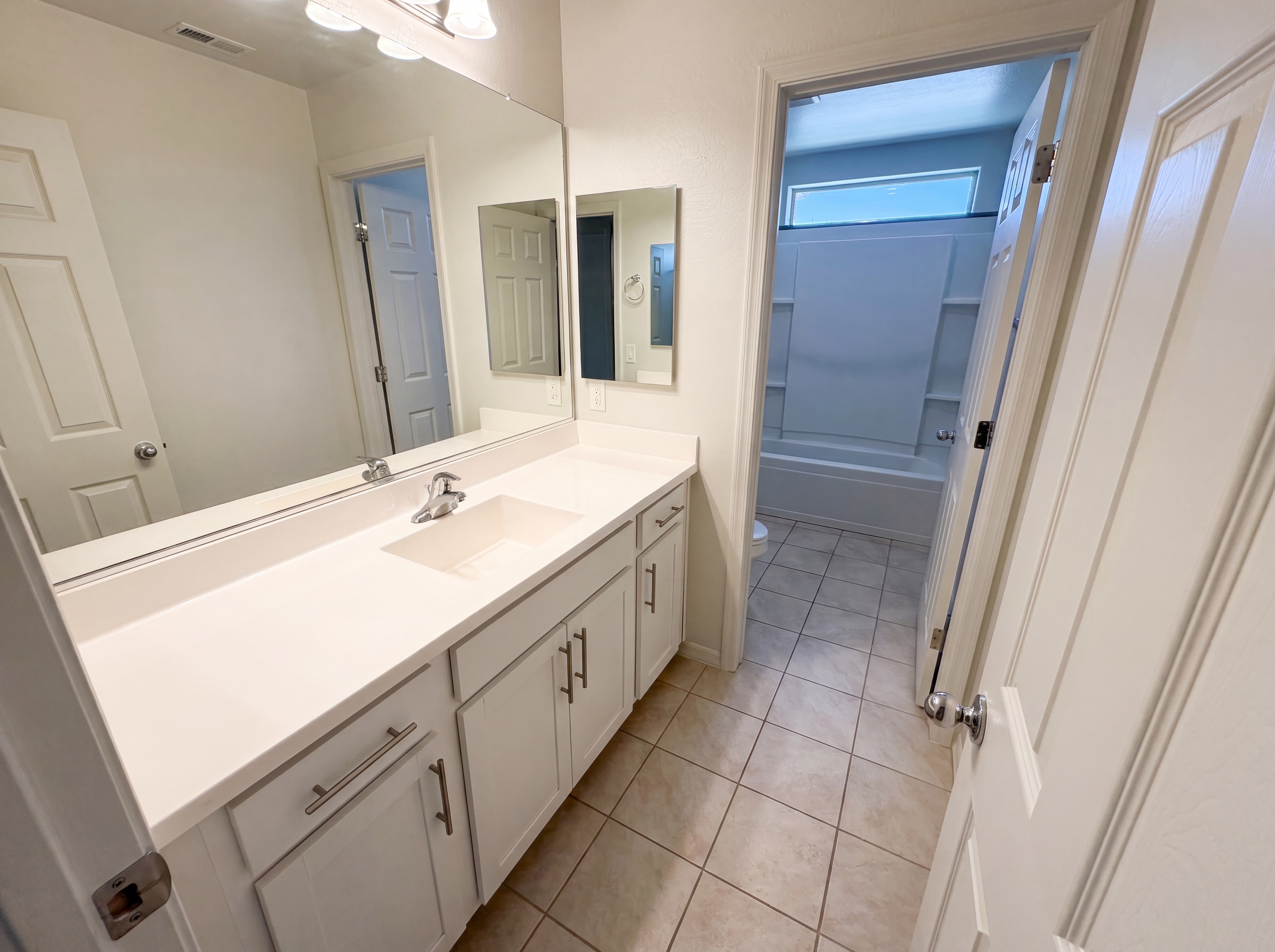 Photo 21 of 42 of 11284 N 186th Ln, Surprise, AZ
