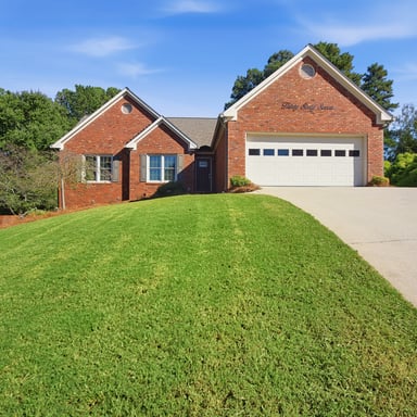 Property photo 1 of 3067 Hillsong Cir