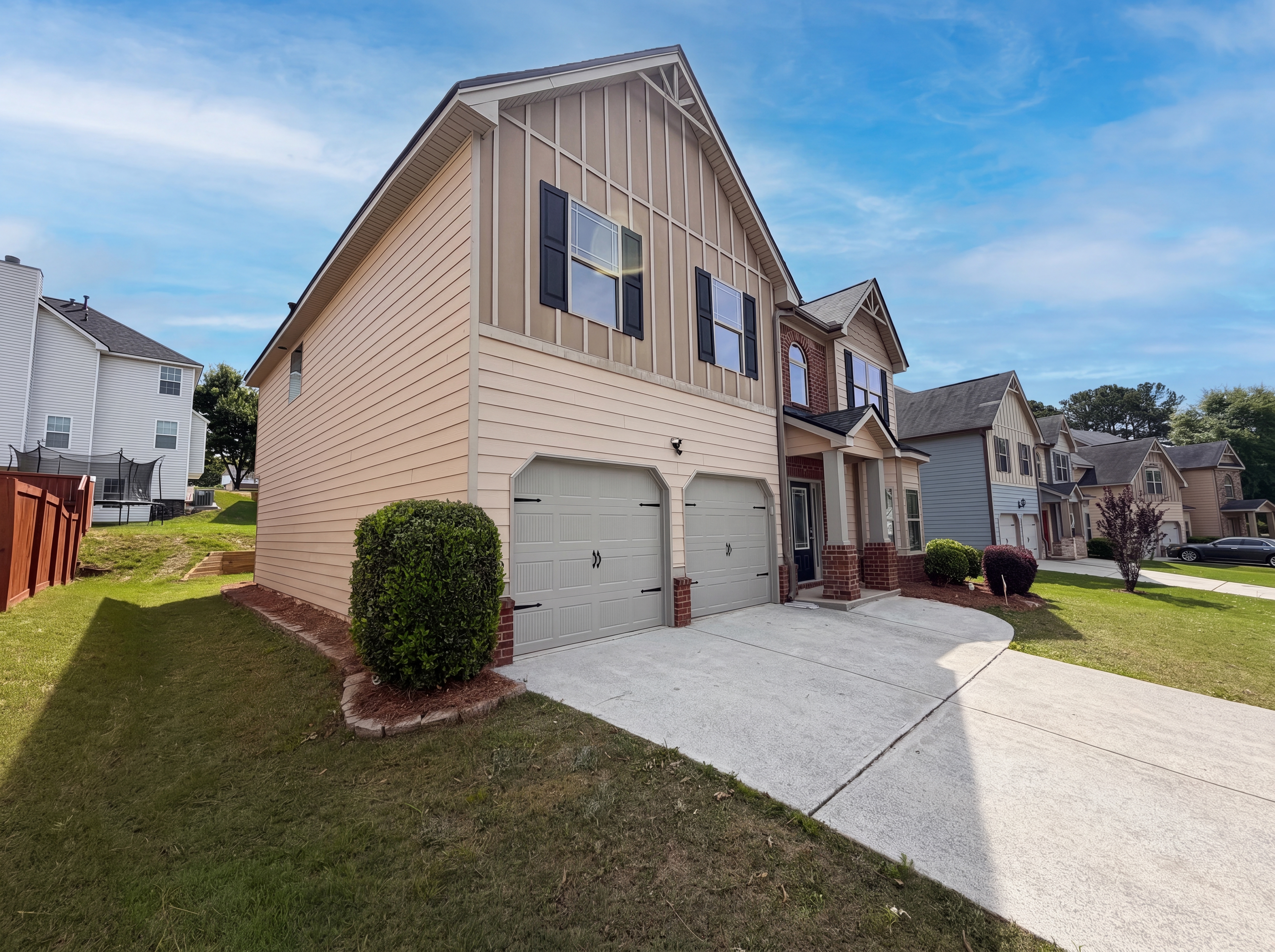 Photo 23 of 27 of 4440 Prather Son Dr, Loganville, GA