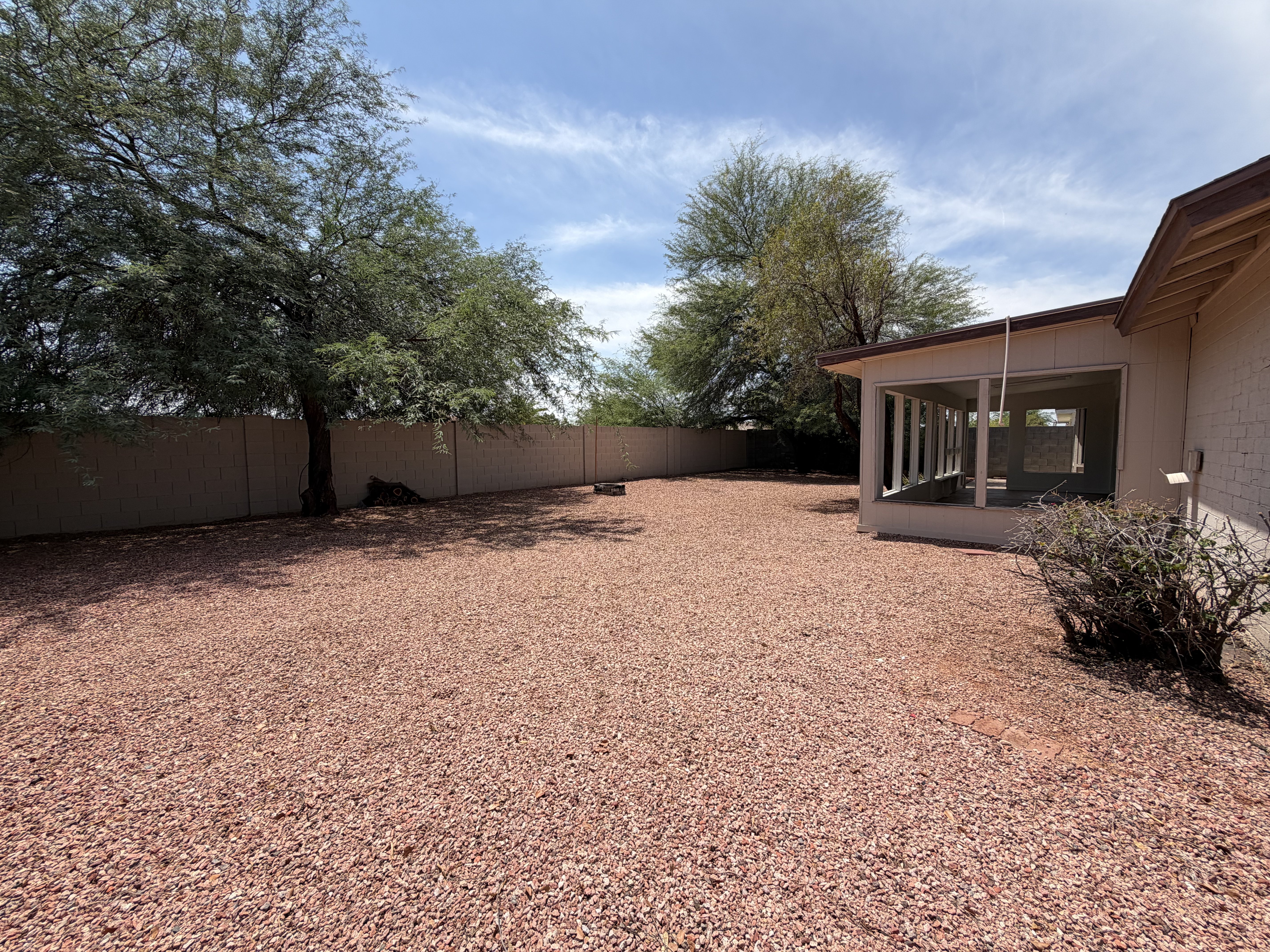 Photo 31 of 32 of 10701 W Campbell Ave, Phoenix, AZ