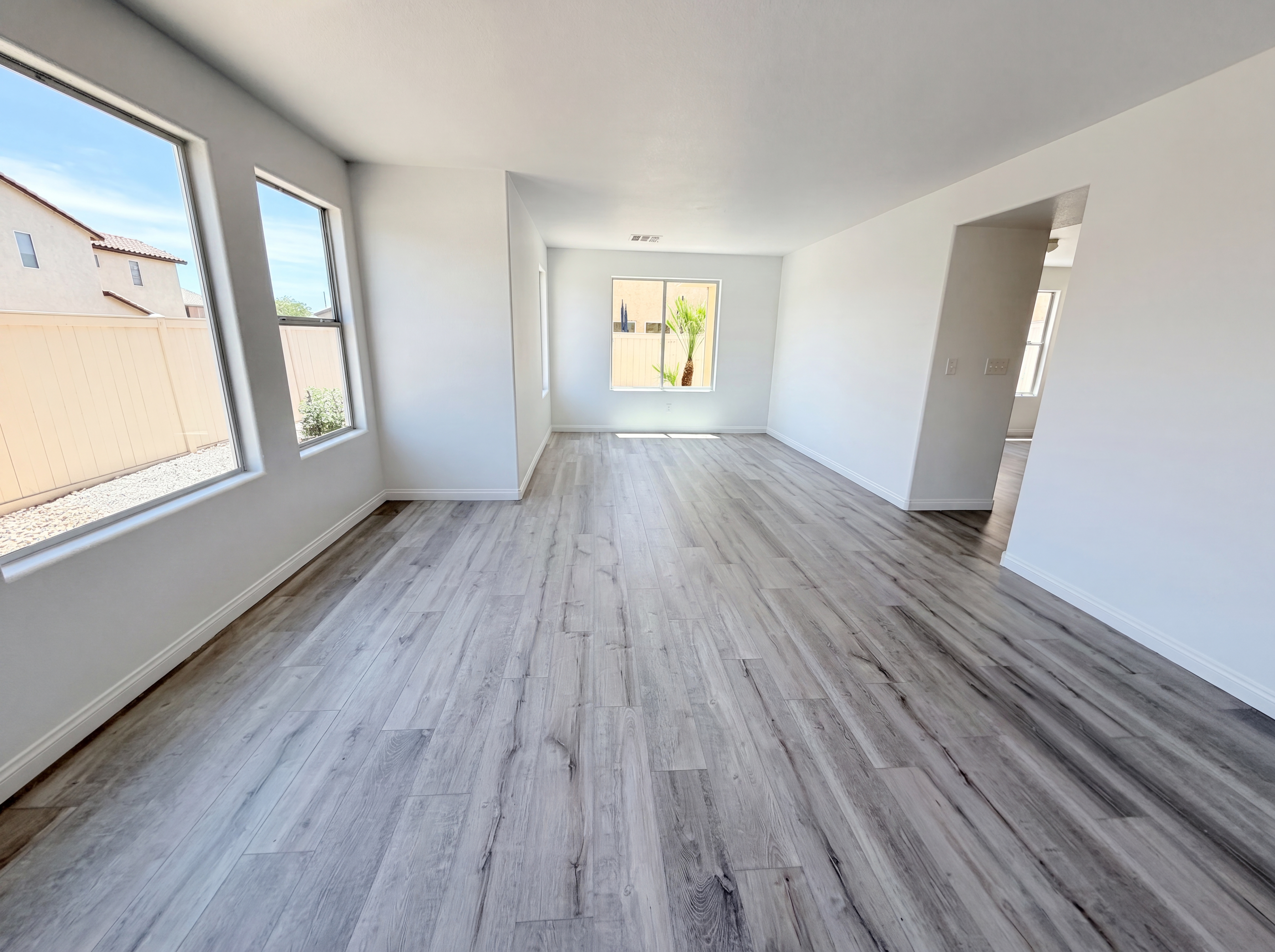 Photo 6 of 51 of 9069 Amanda Creek Ct, Las Vegas, NV
