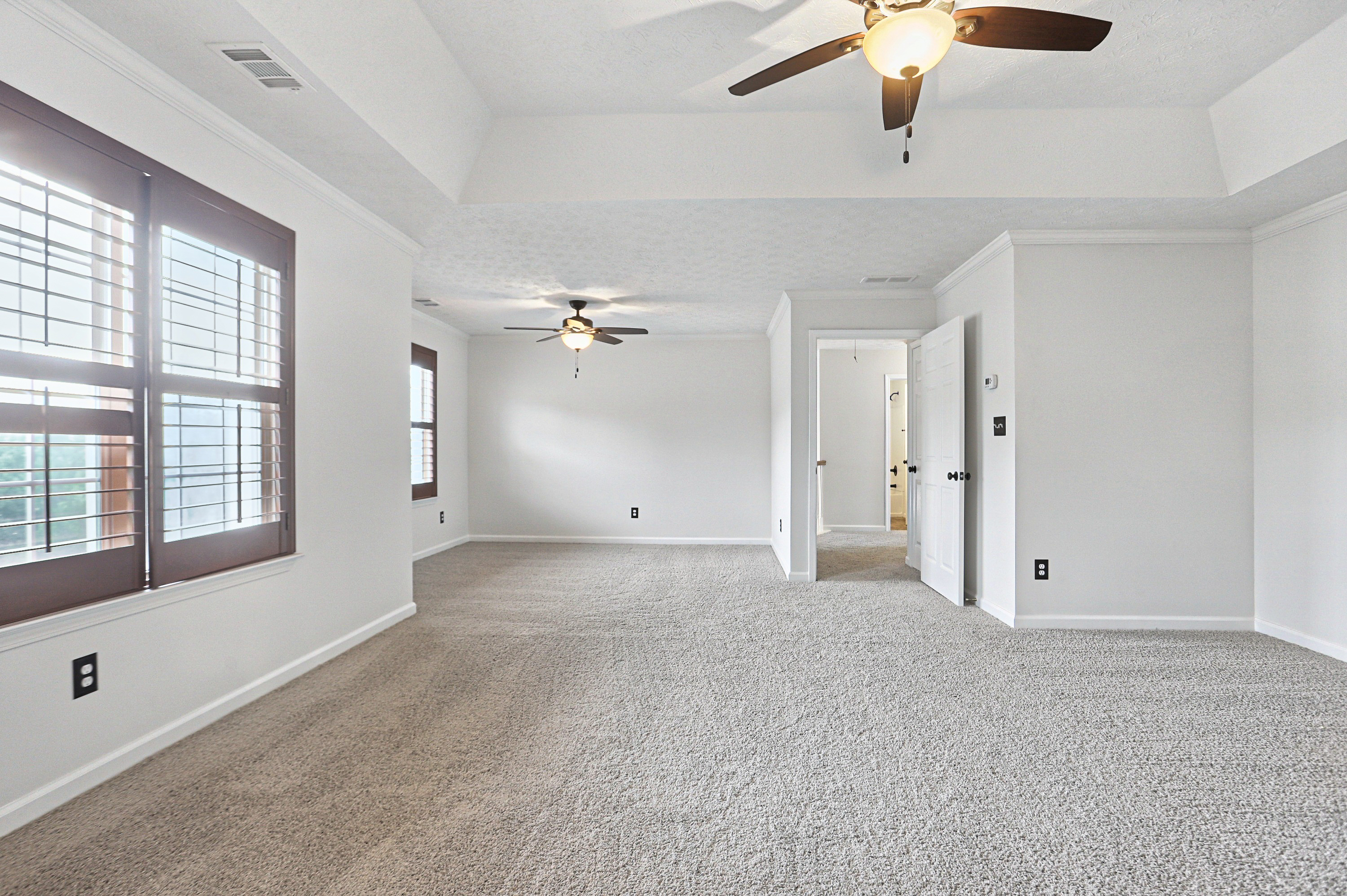 Photo 4 of 41 of 5713 Mill View Way, Lithonia, GA