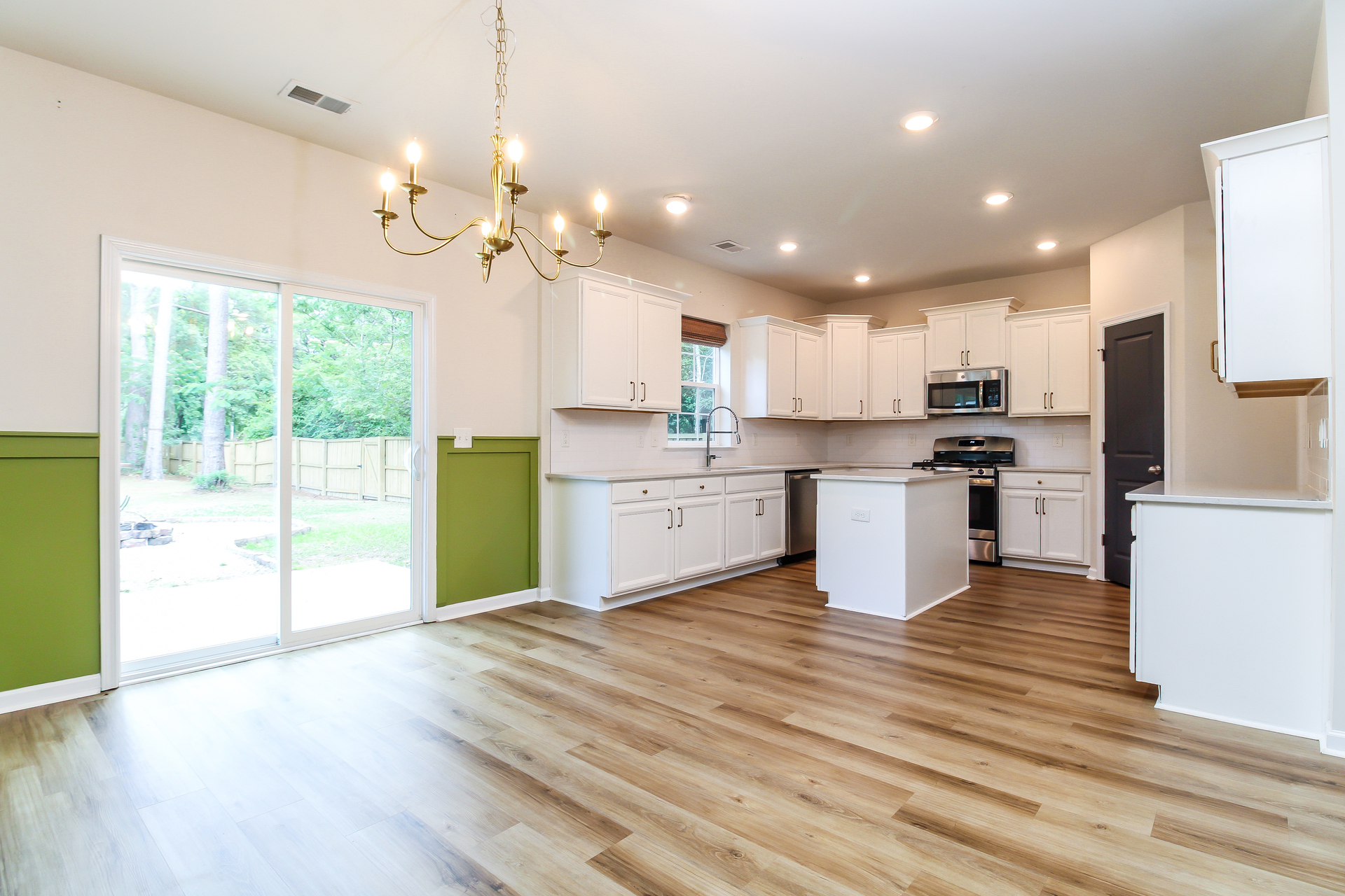 Photo 8 of 22 of 1006 Mossy Rock Dr, Summerville, SC