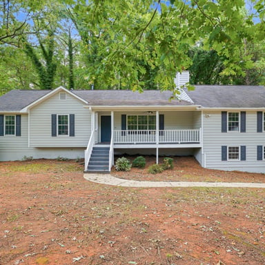 Property photo 1 of 2158 Chambers Rd