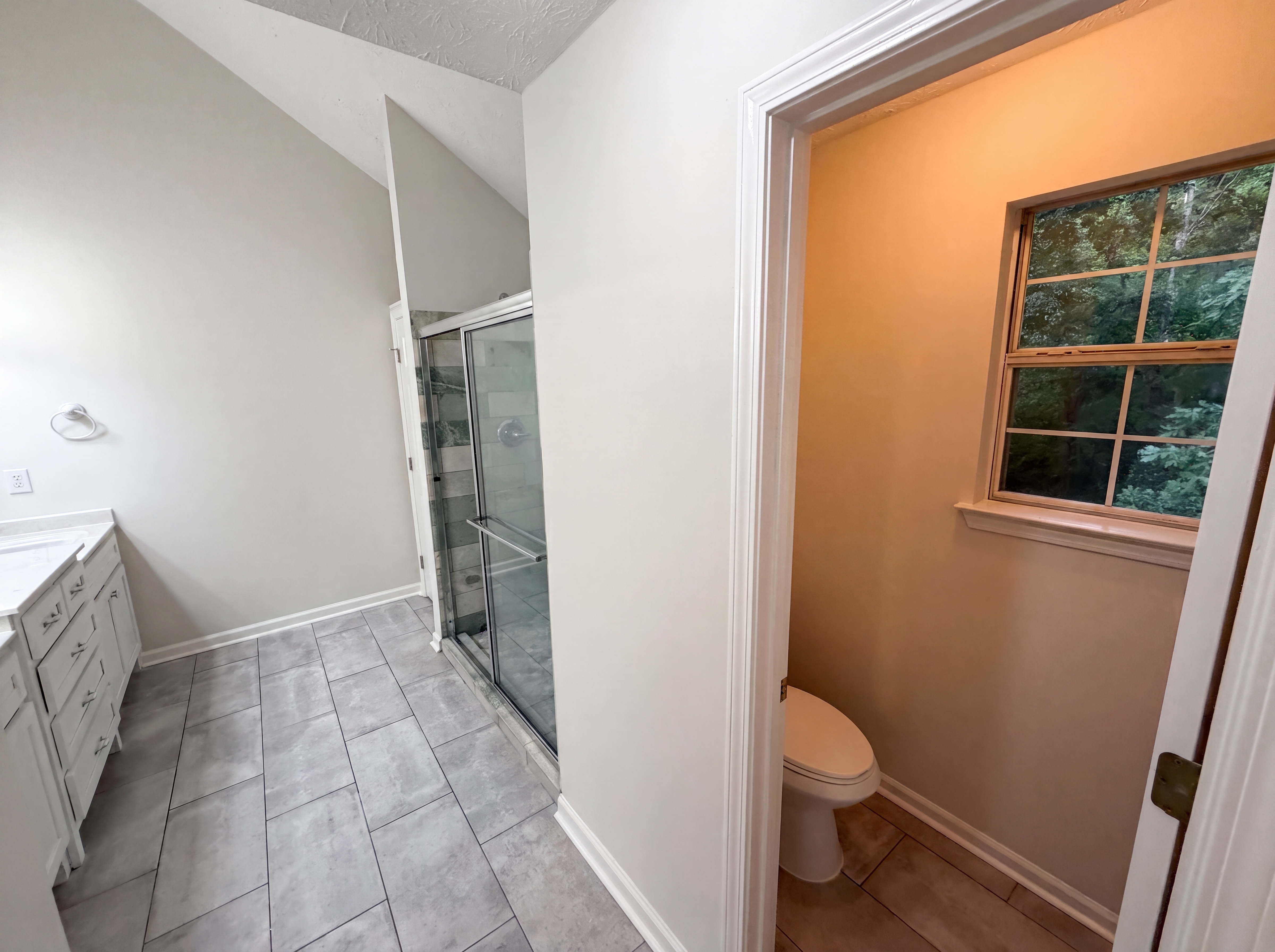 Photo 35 of 50 of 1800 Ivy Stone Ct, Buford, GA