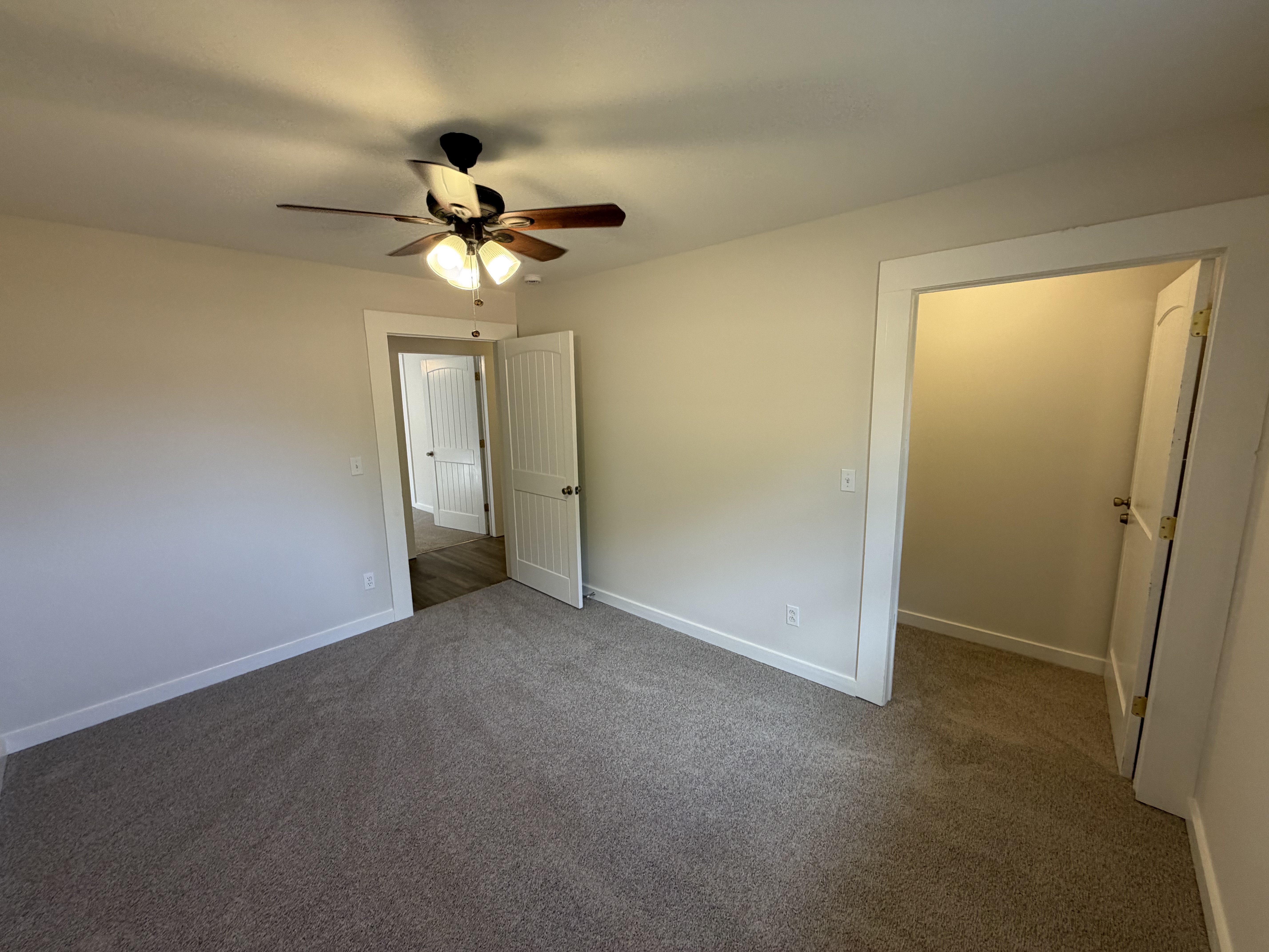 Photo 22 of 41 of 204 Jim Grizzle Rd, Royston, GA