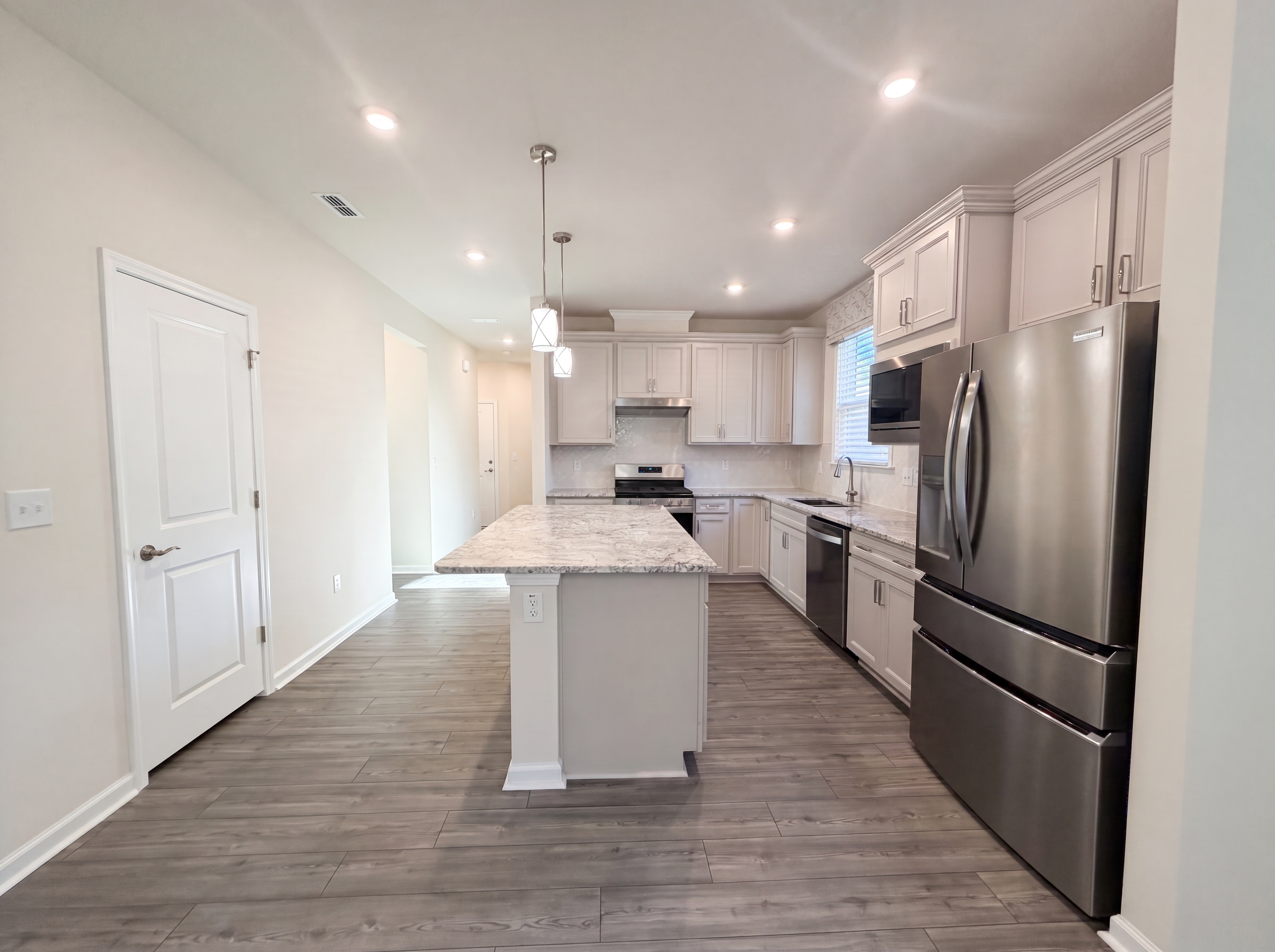 Photo 2 of 16 of 1308 Rose Gum Way, Fuquay Varina, NC