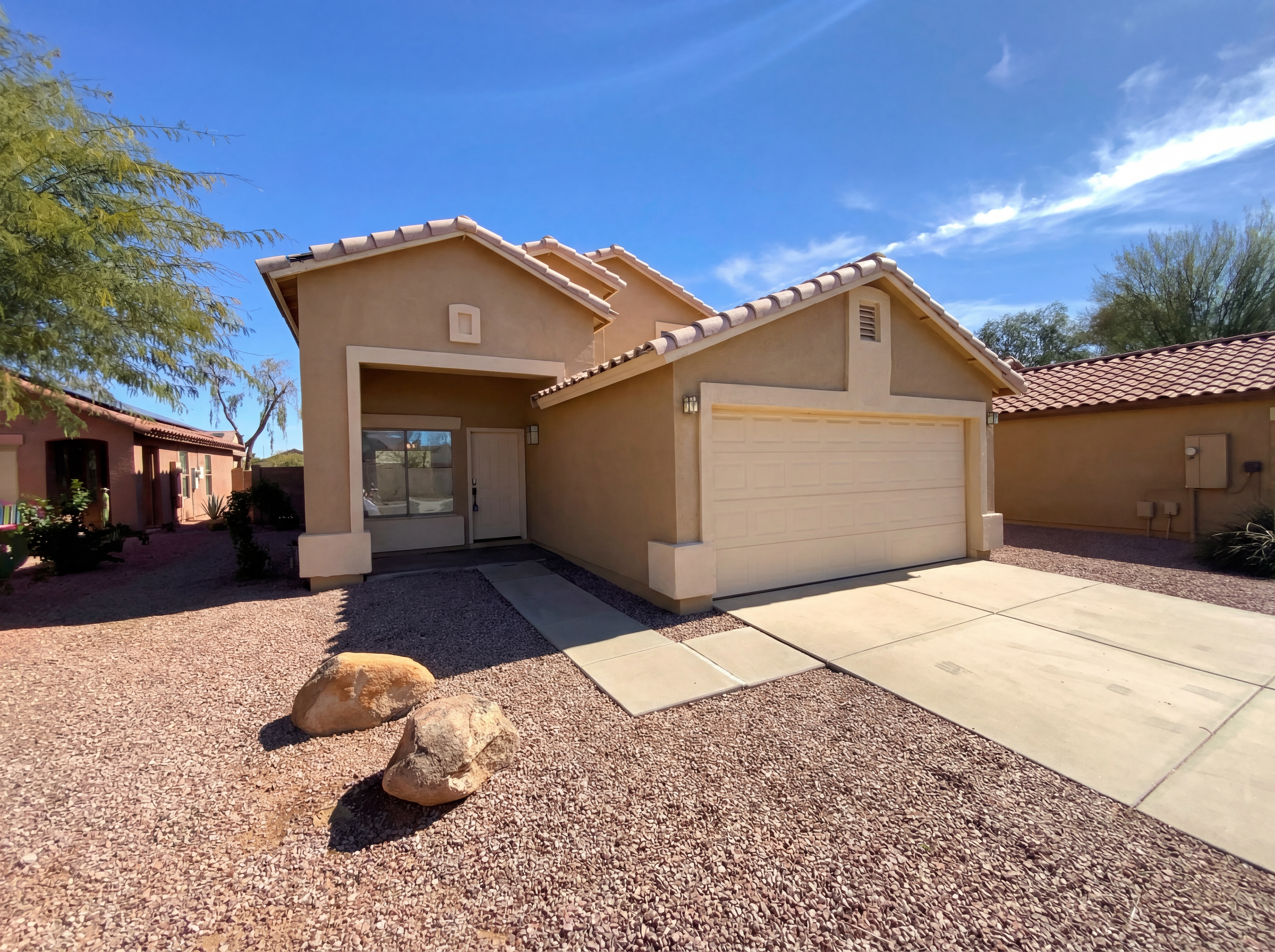 Photo 8 of 20 of 15237 N 147th Ln, Surprise, AZ