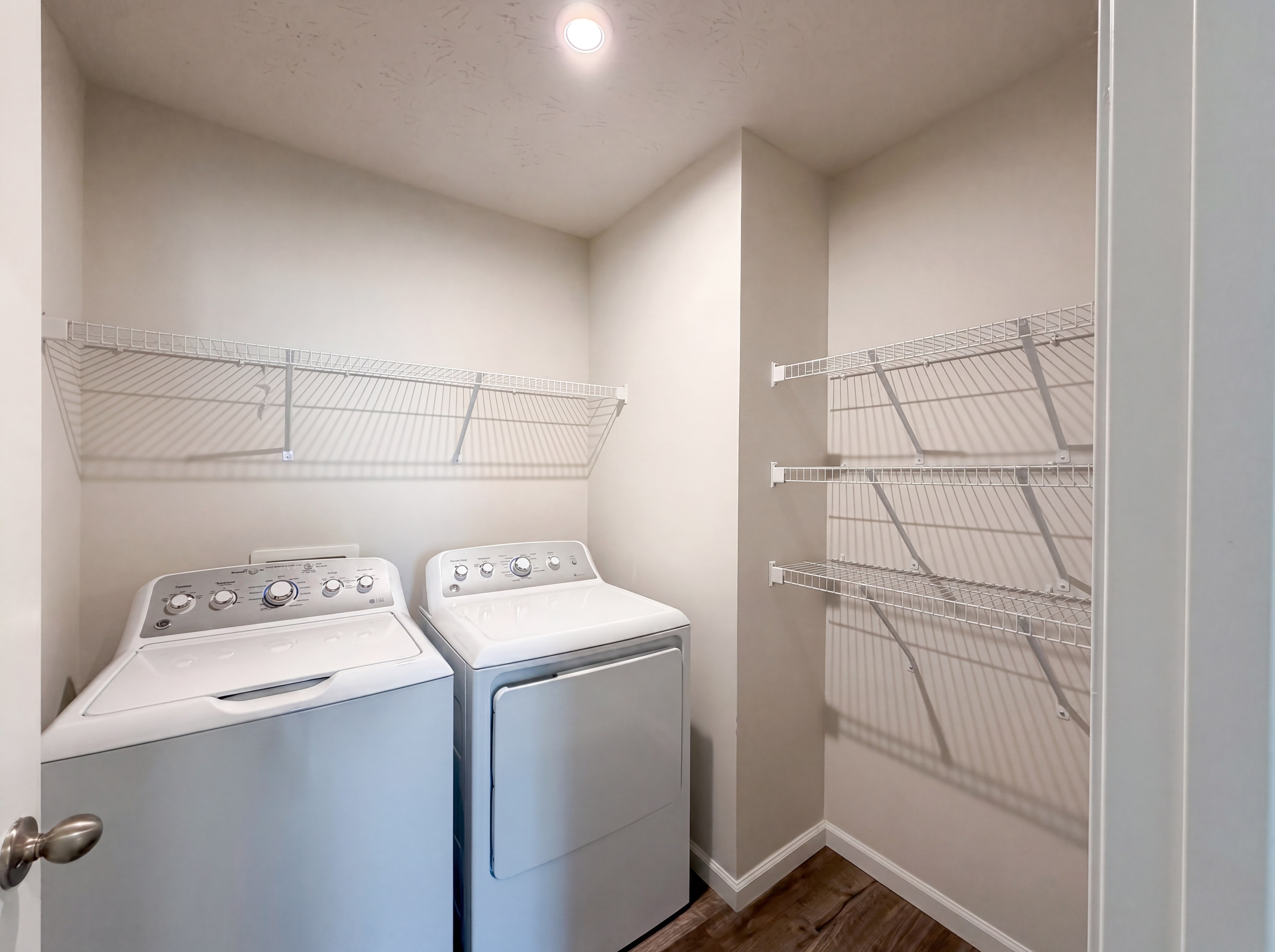 Photo 16 of 21 of 5790 Bentwood Dr, Middletown, OH