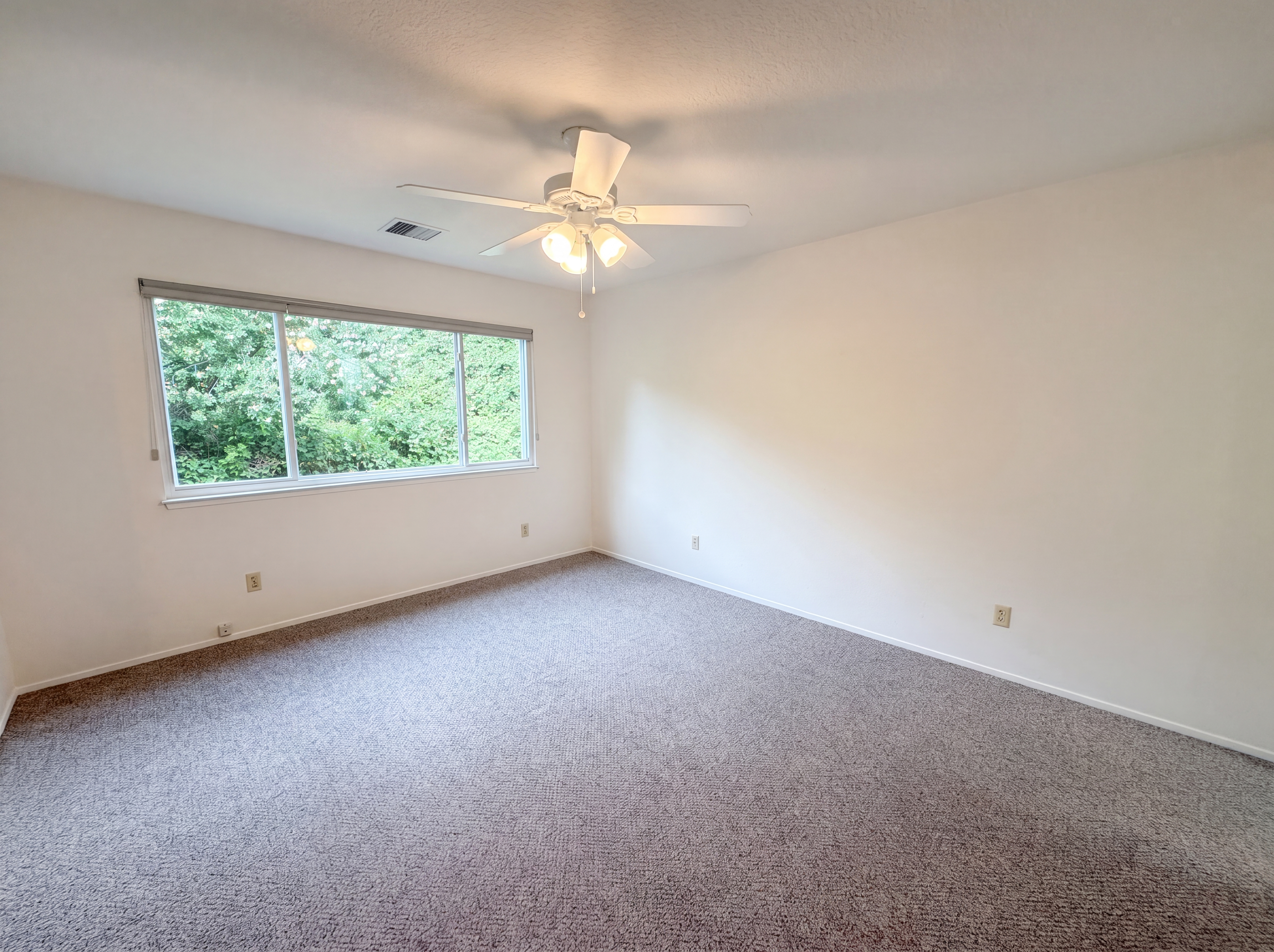 Photo 12 of 30 of 862 Grice Ln, Placerville, CA