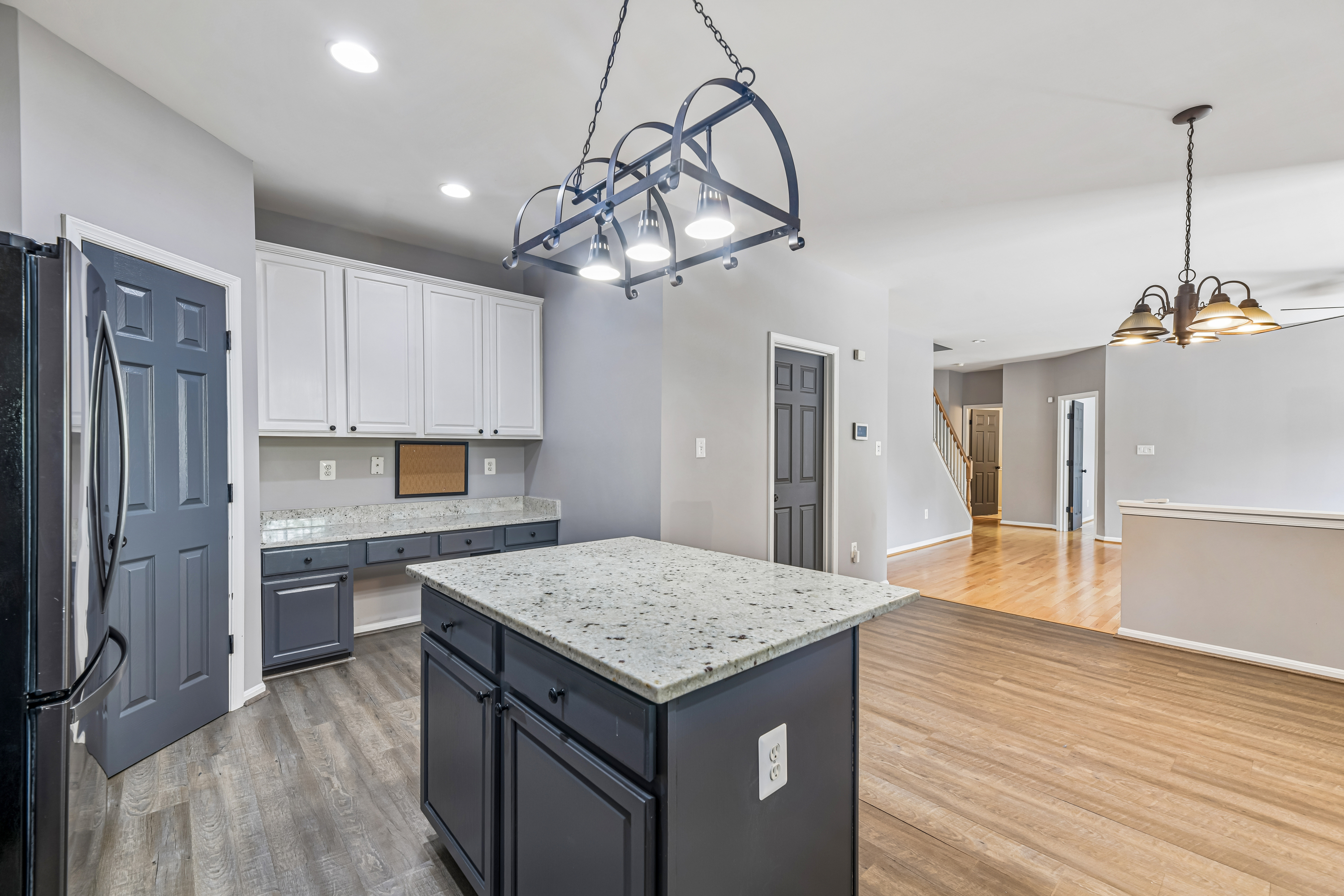 Photo 40 of 84 of 6046 Persinger House Ct, Manassas, VA